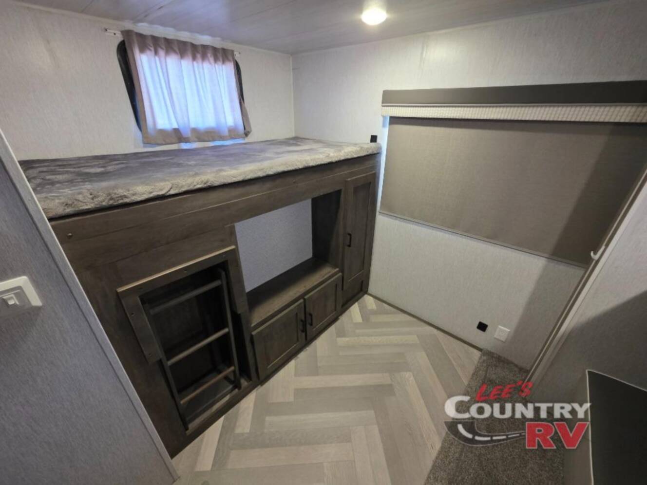 A photo of this 2023 Forest River Rv Salem 32BHDS