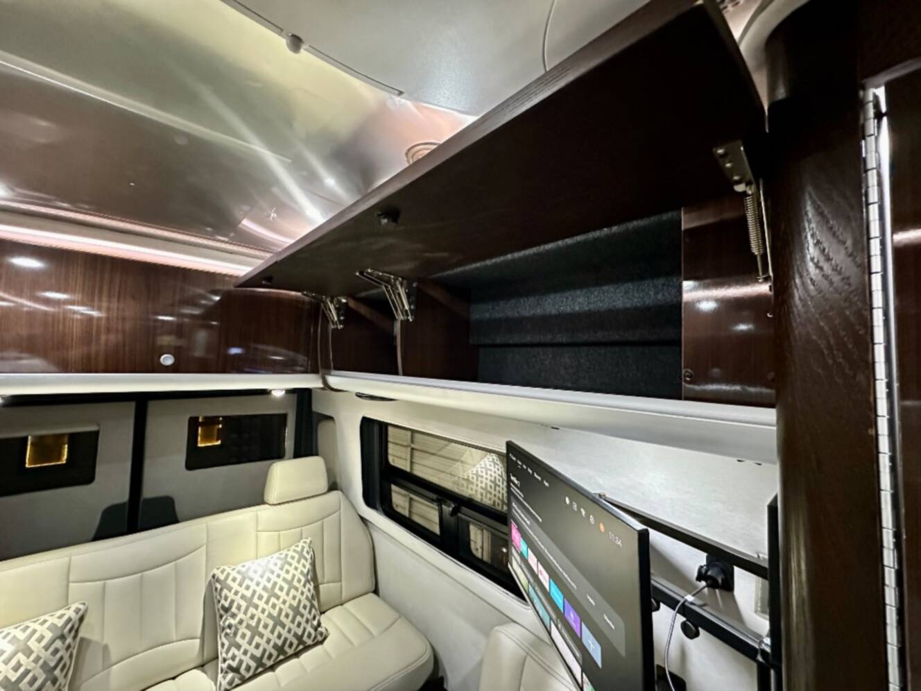 A photo of this 2018 Airstream Interstate Grand Tour EXT Std. Model