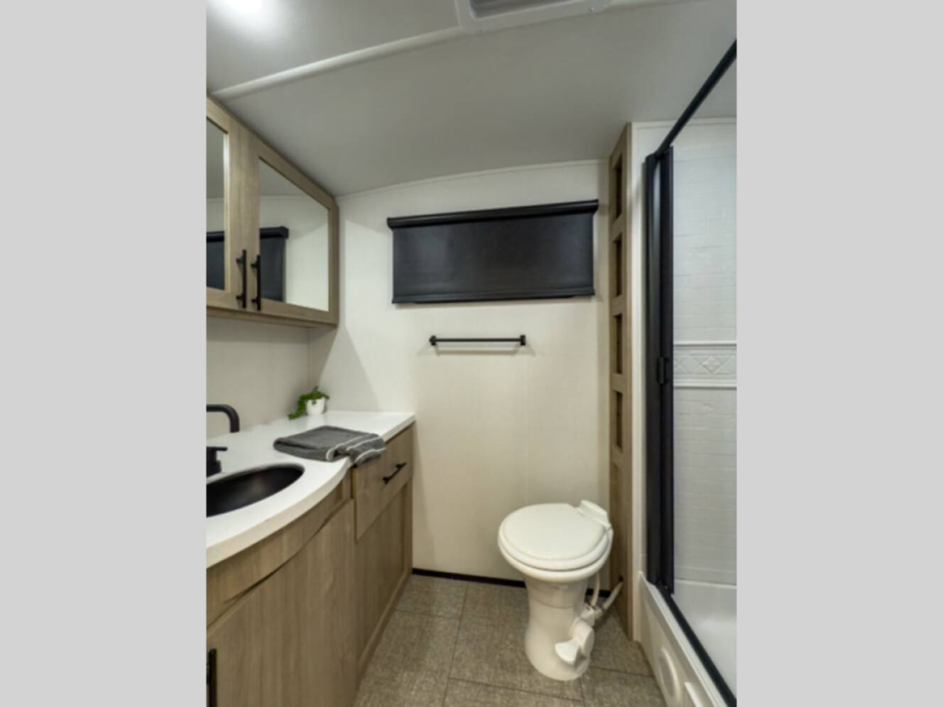 A photo of this 2025 Grand Design Imagine 2600RB