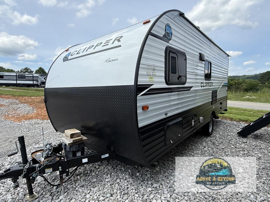 2022 Coachmen Rv Clipper Ultra-Lite 182DBU in sparta TN