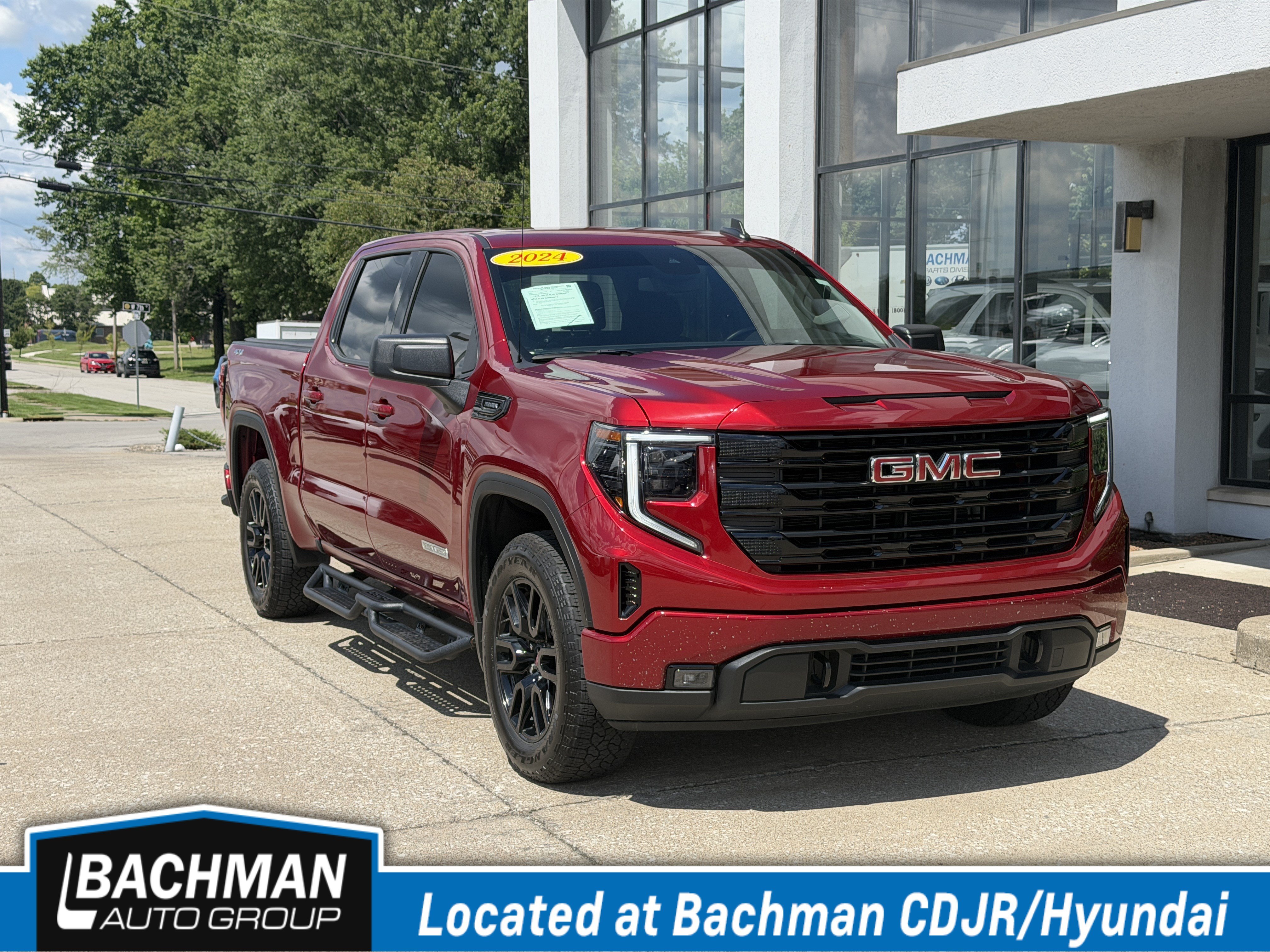 2024 GMC SIERRA in Jeffersonville, IN
