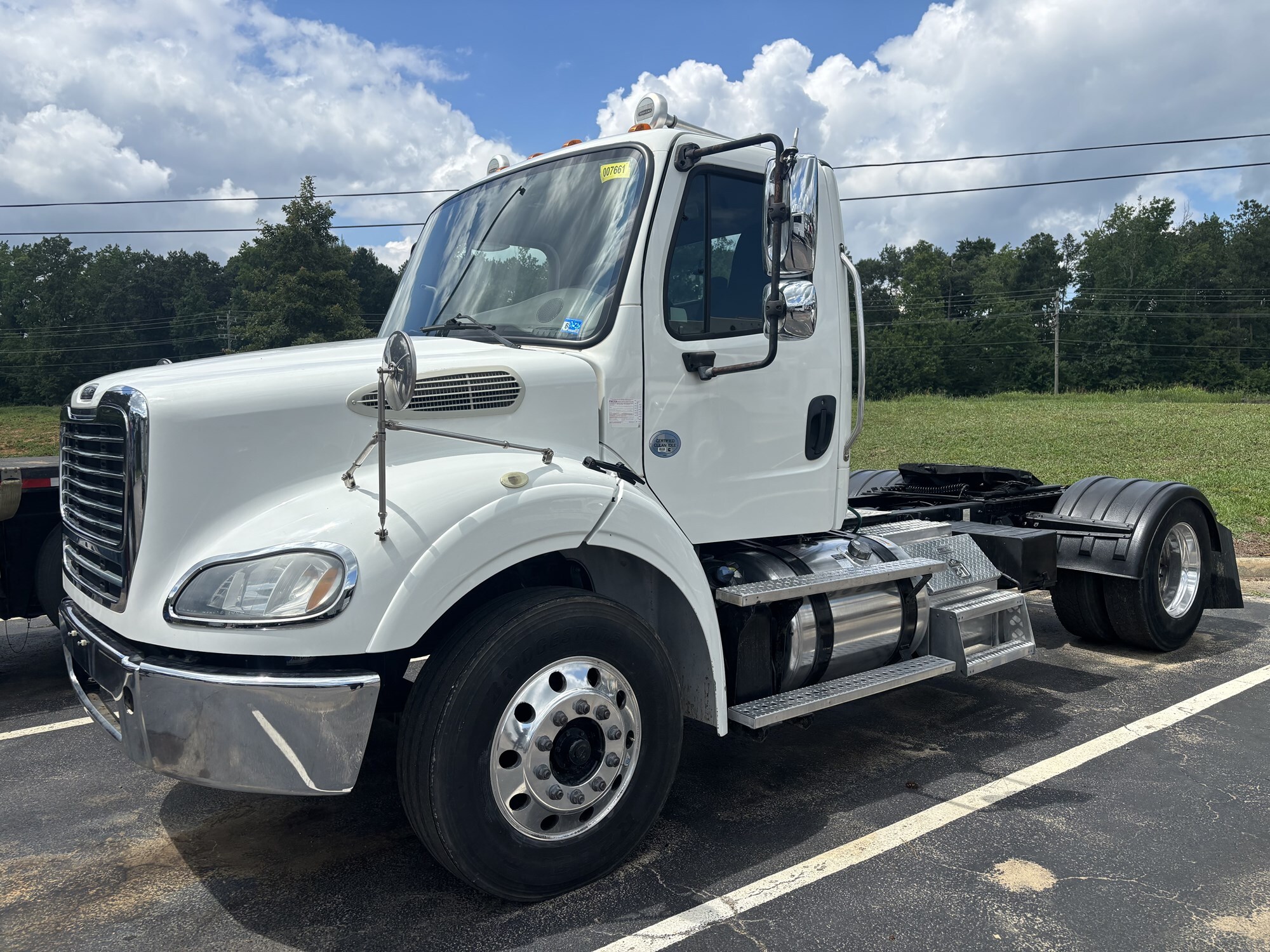 2016 Freightliner M2112 in Chester, VA