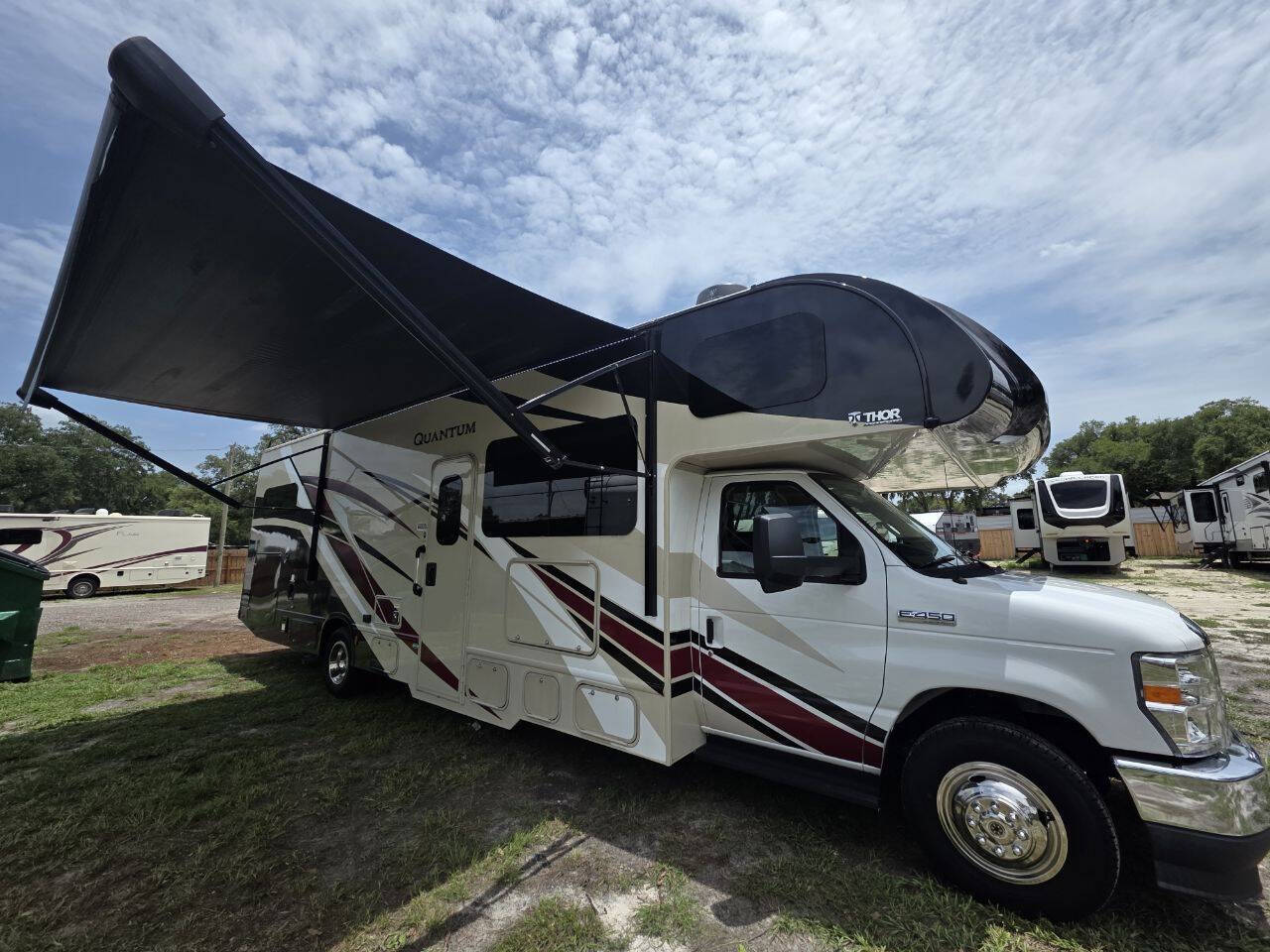 2021 Thor Motor Coach Quantum LF31 RV