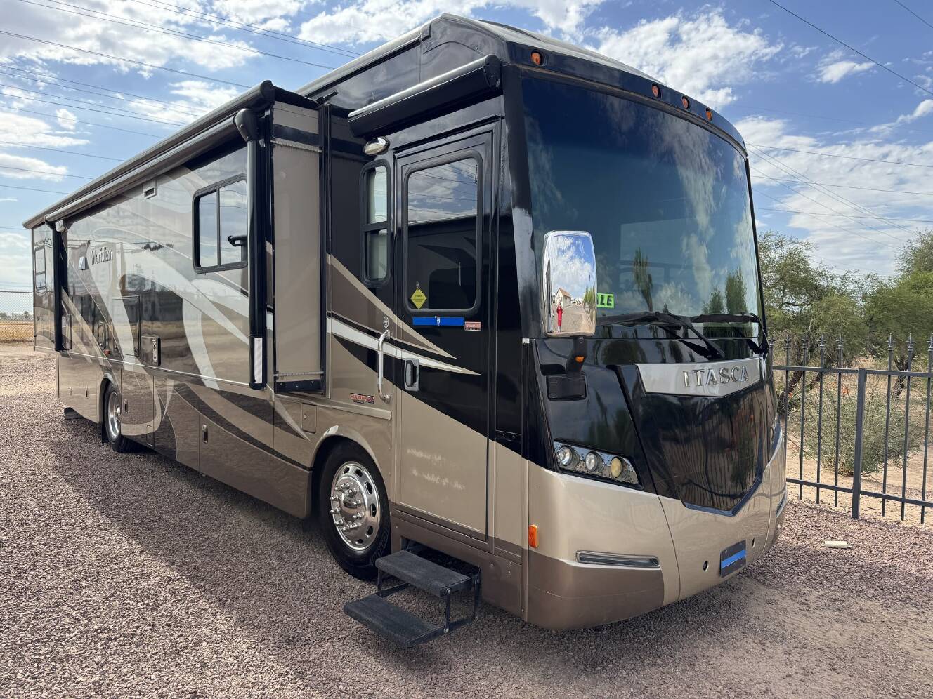 A photo of this 2013 Itasca Meridian 36M