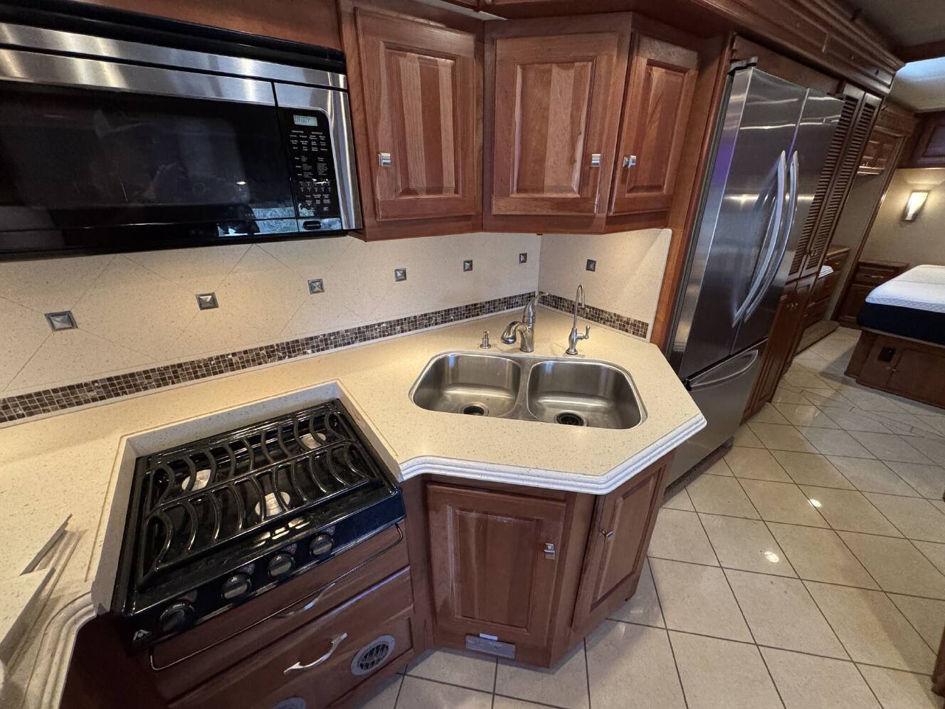 A photo of this 2013 Itasca Meridian 36M