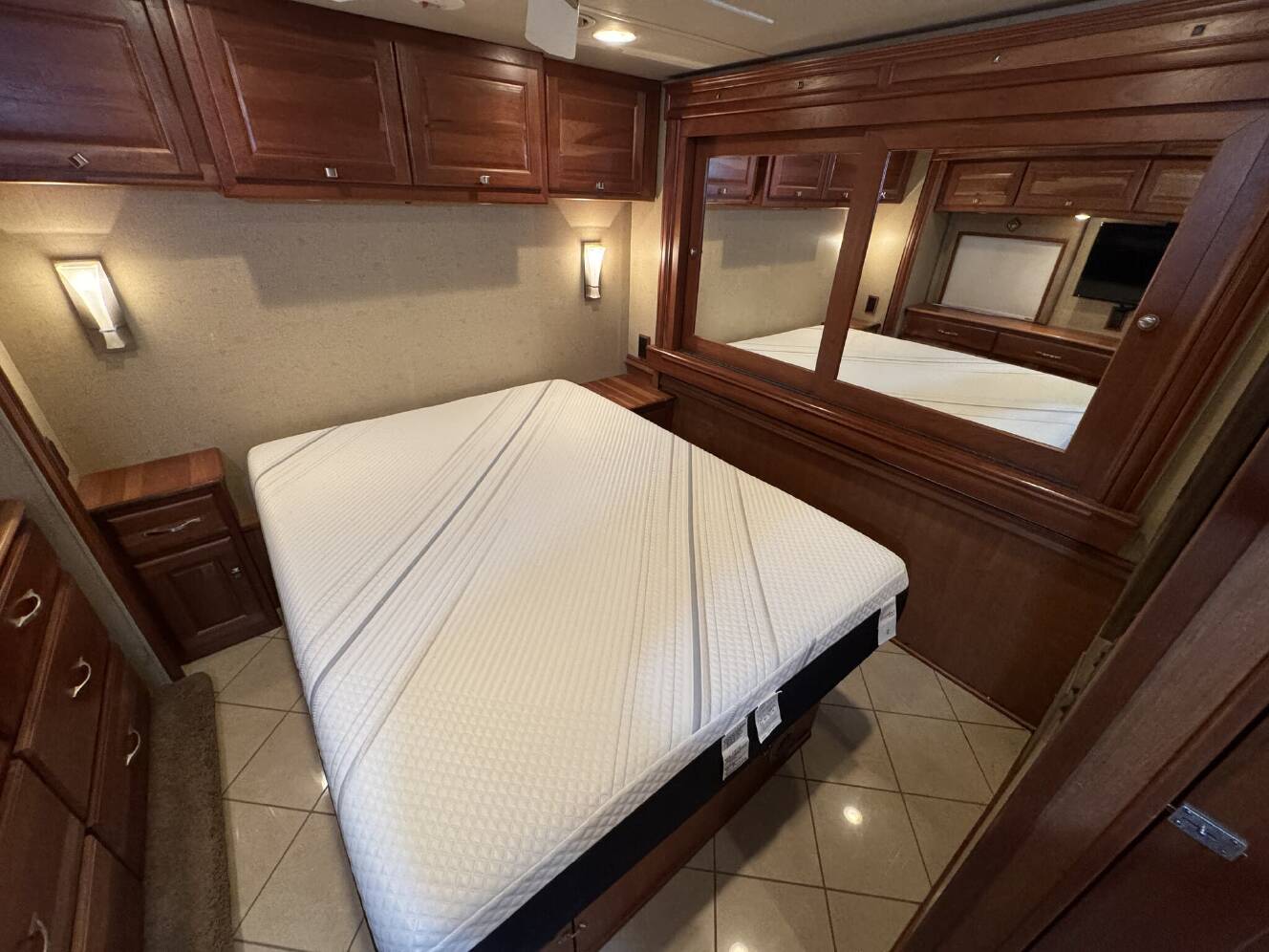 A photo of this 2013 Itasca Meridian 36M