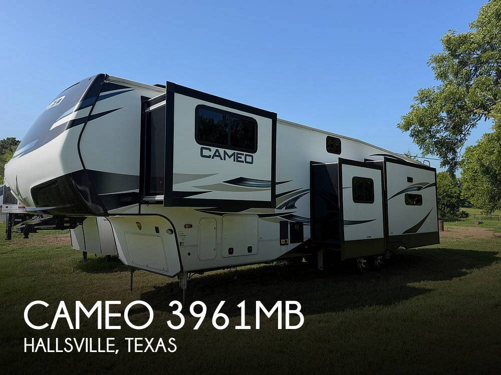 2023 Crossroads Cameo 3961MB RV