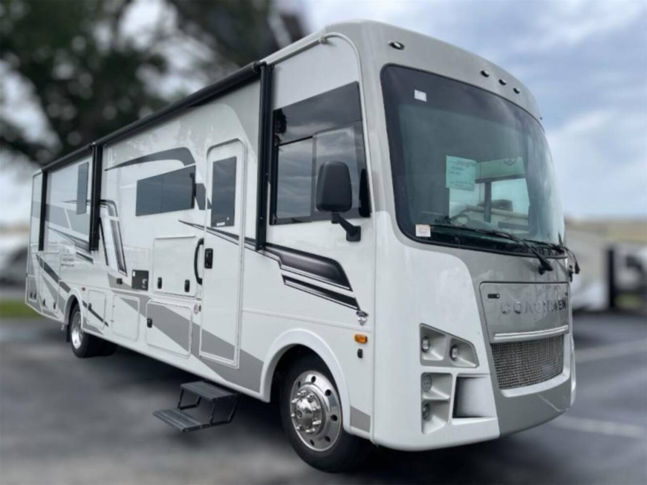 A photo of this 2026 Coachmen Mirada 33SS