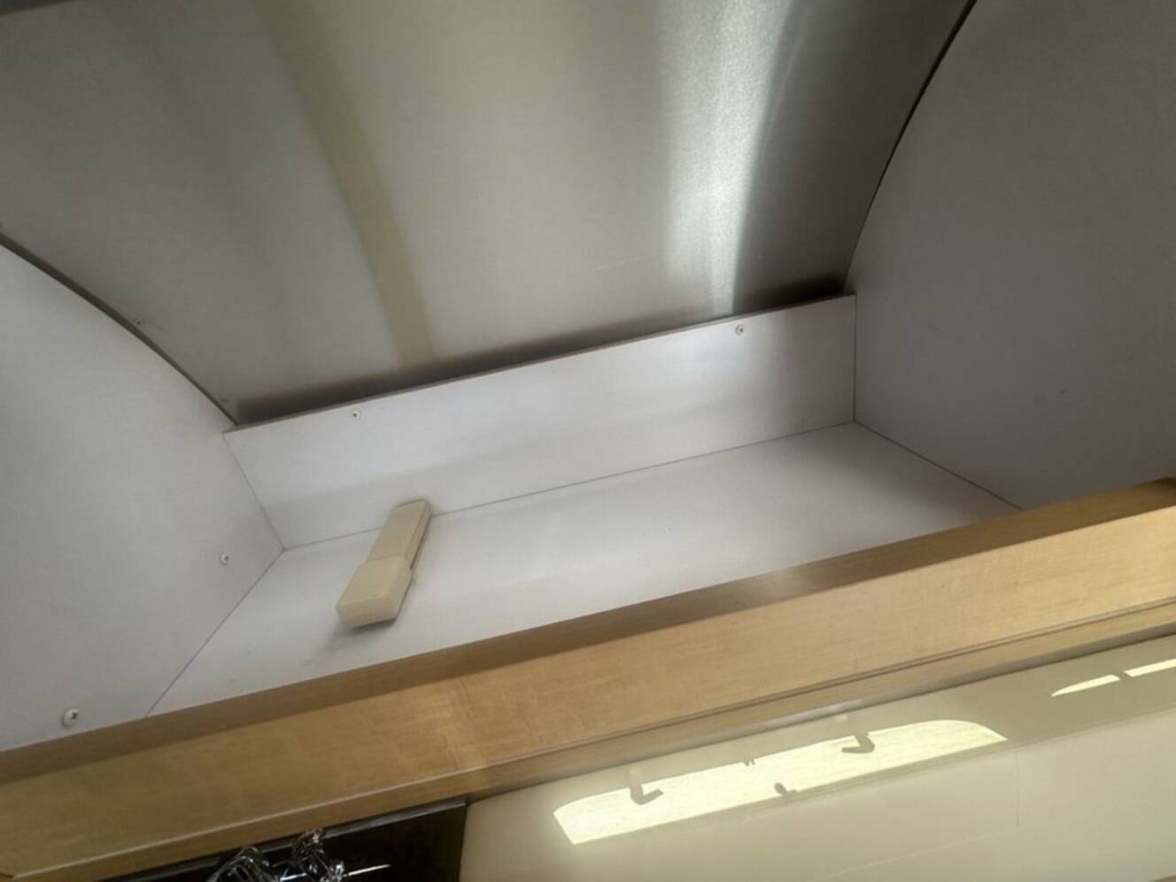 A photo of this 2014 Airstream Flying Cloud 30FB