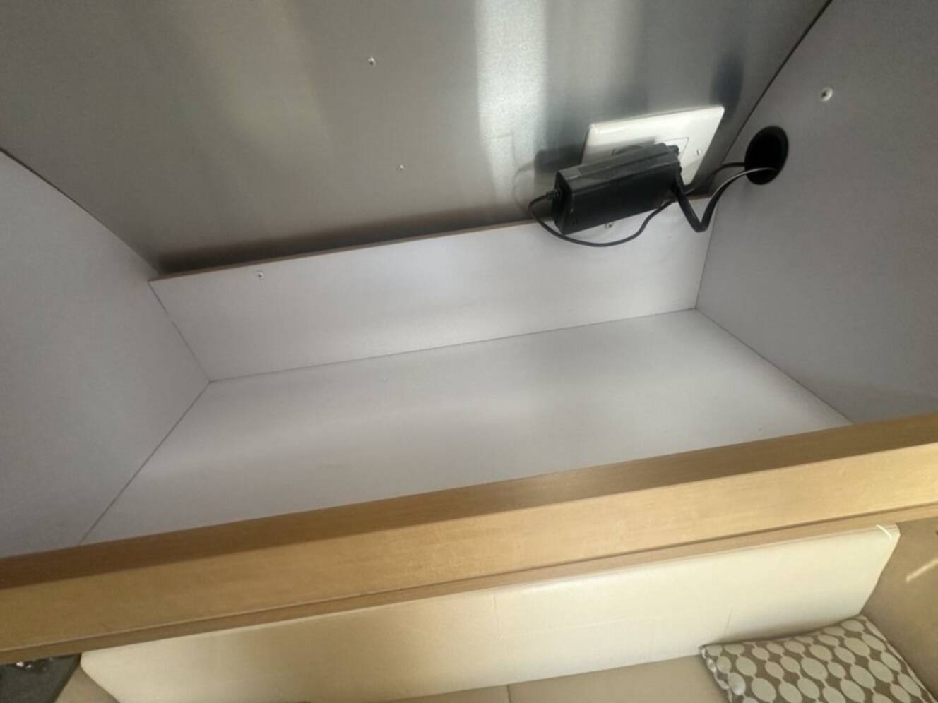 A photo of this 2014 Airstream Flying Cloud 30FB