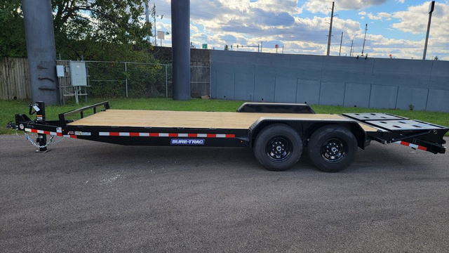 2026 Sure-Trac 7'X17'+3' 14K Equipment Trailer in Delphos, OH