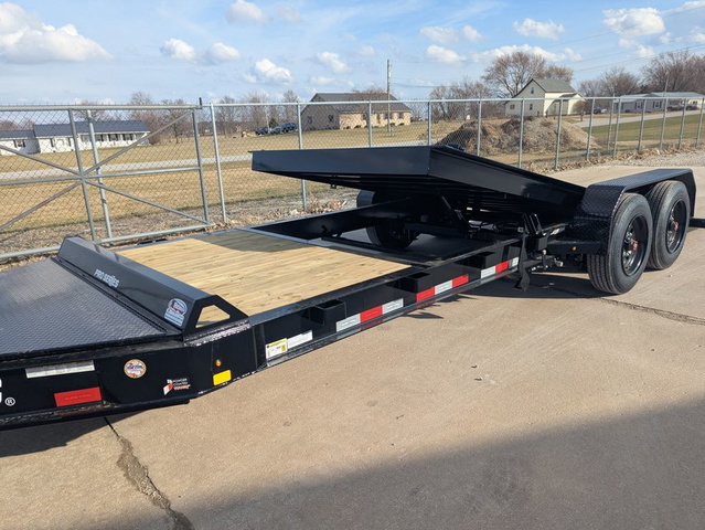 2026 Sure-Trac 7'X16'+4' Equipment Trailer 17.6K Tilt in Delphos, OH