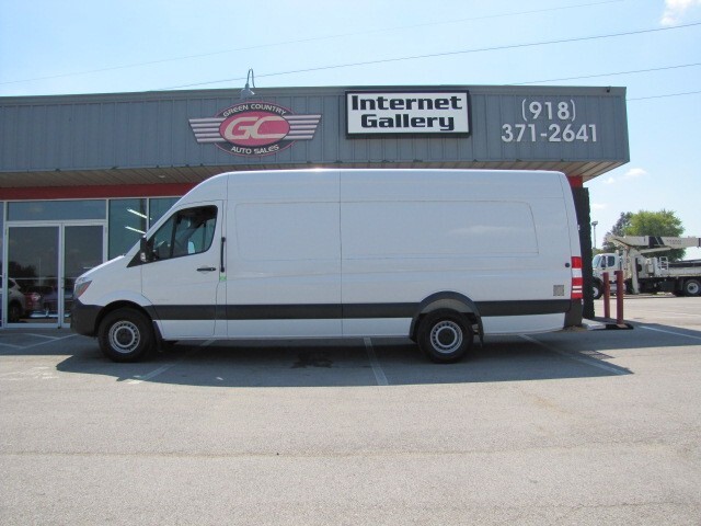 2014 FREIGHTLINER SPRINTER in Collinsville, OK