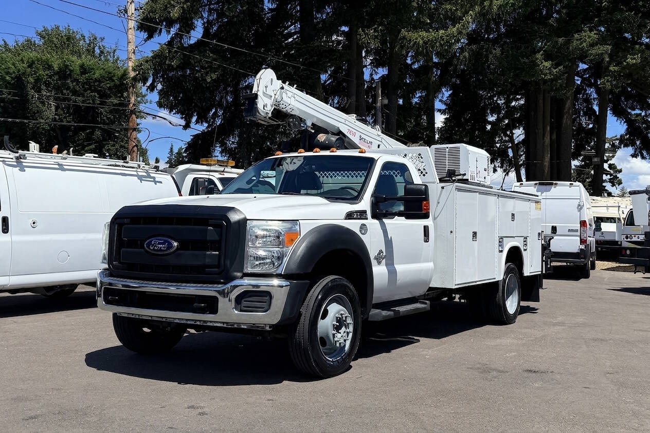2016 FORD F550 in Tualatin, OR