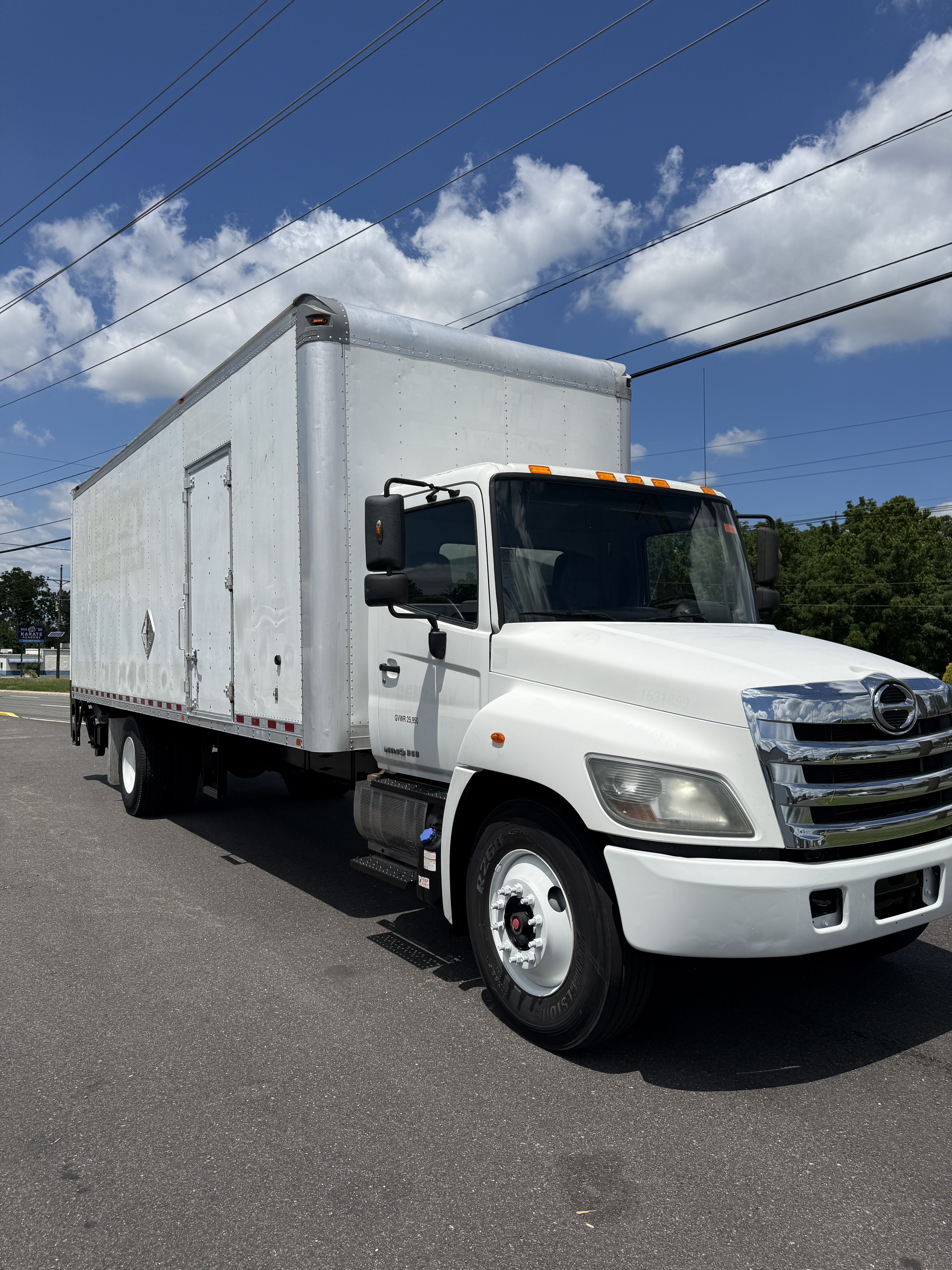 2016 HINO 268A in Philadelphia, PA