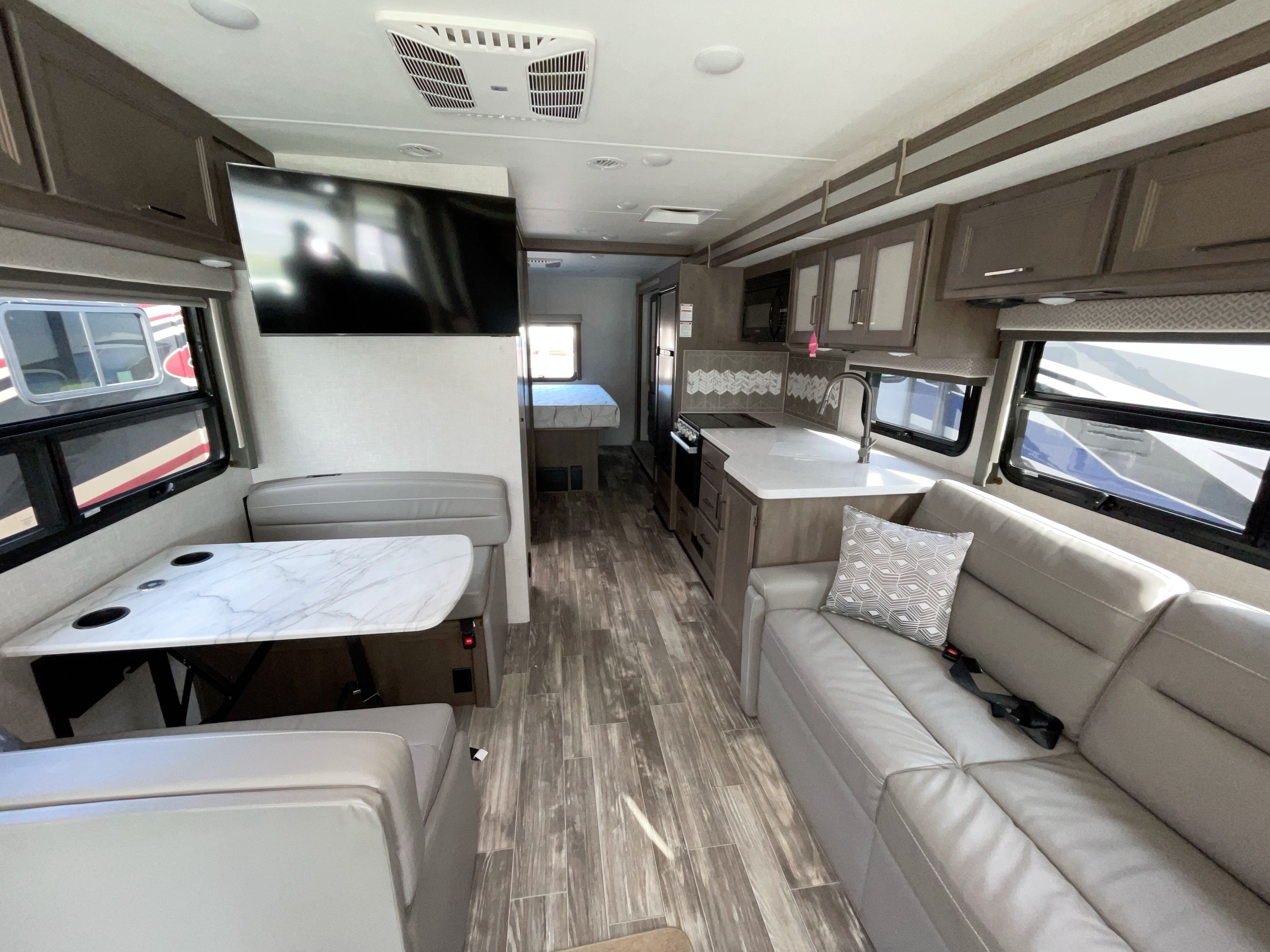 2023 Thor HURRICANE 29M in lakewood NJ