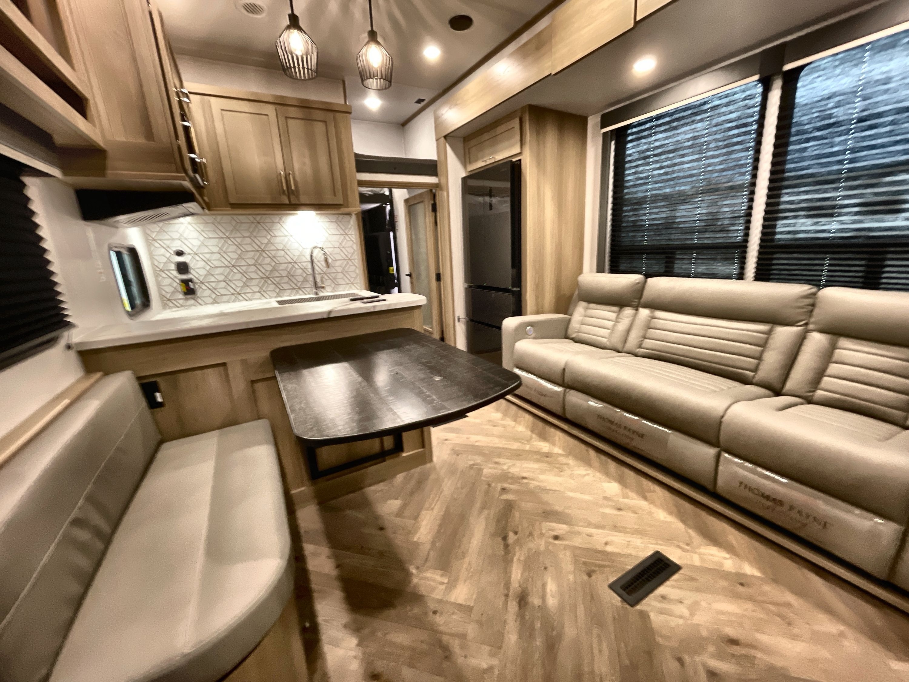 2026 Keystone CARBON 338 in oklahoma city OK
