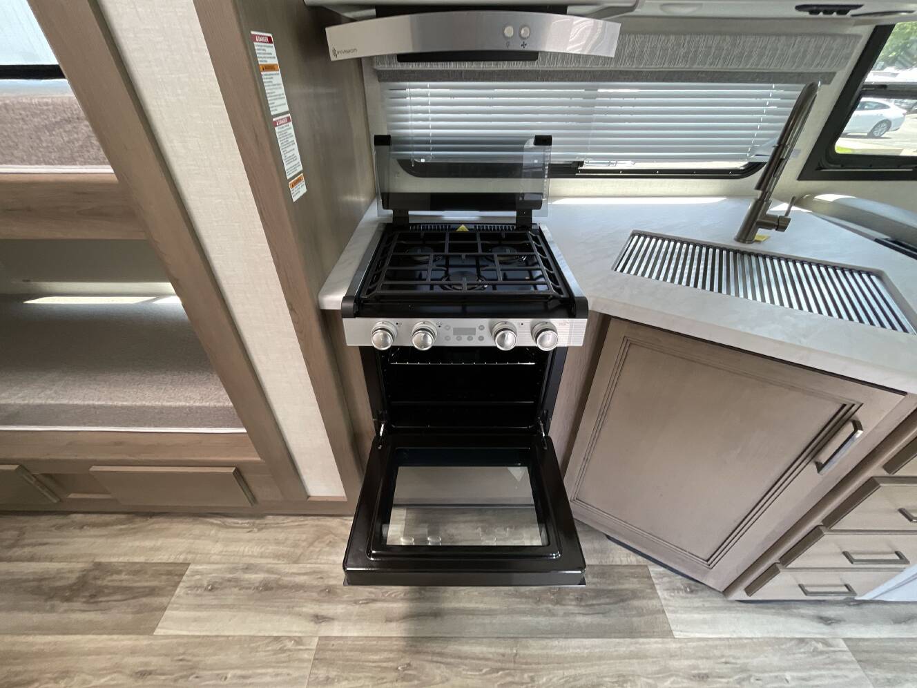 A photo of this 2027 Thor FREEDOM TRAVELER A32