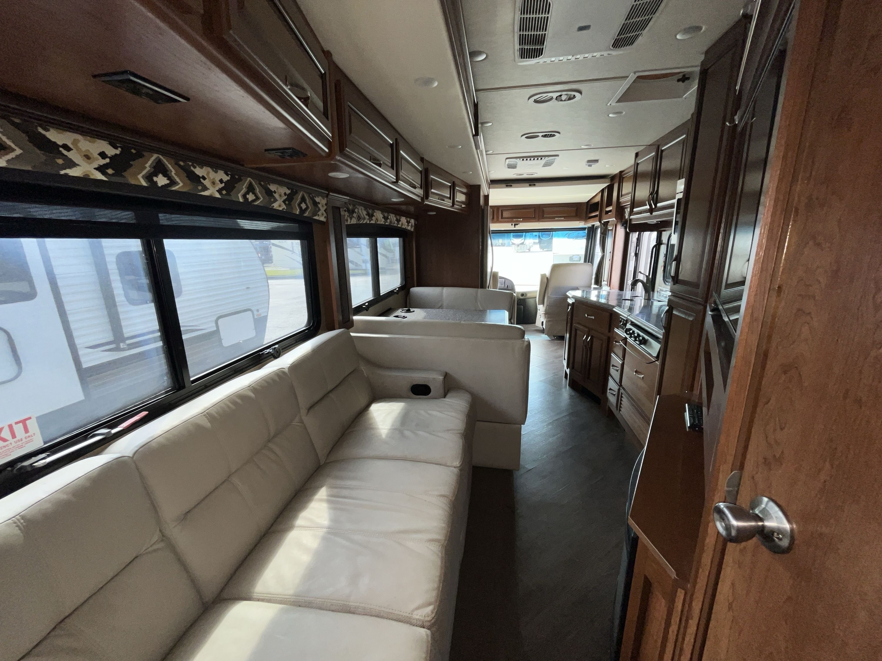 2017 Fleetwood PACE ARROW 36U in ridgeland SC