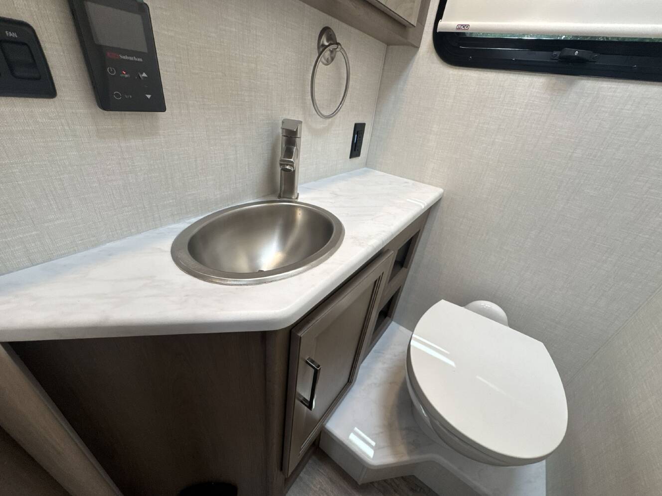 A photo of this 2027 Thor FREEDOM TRAVELER A26