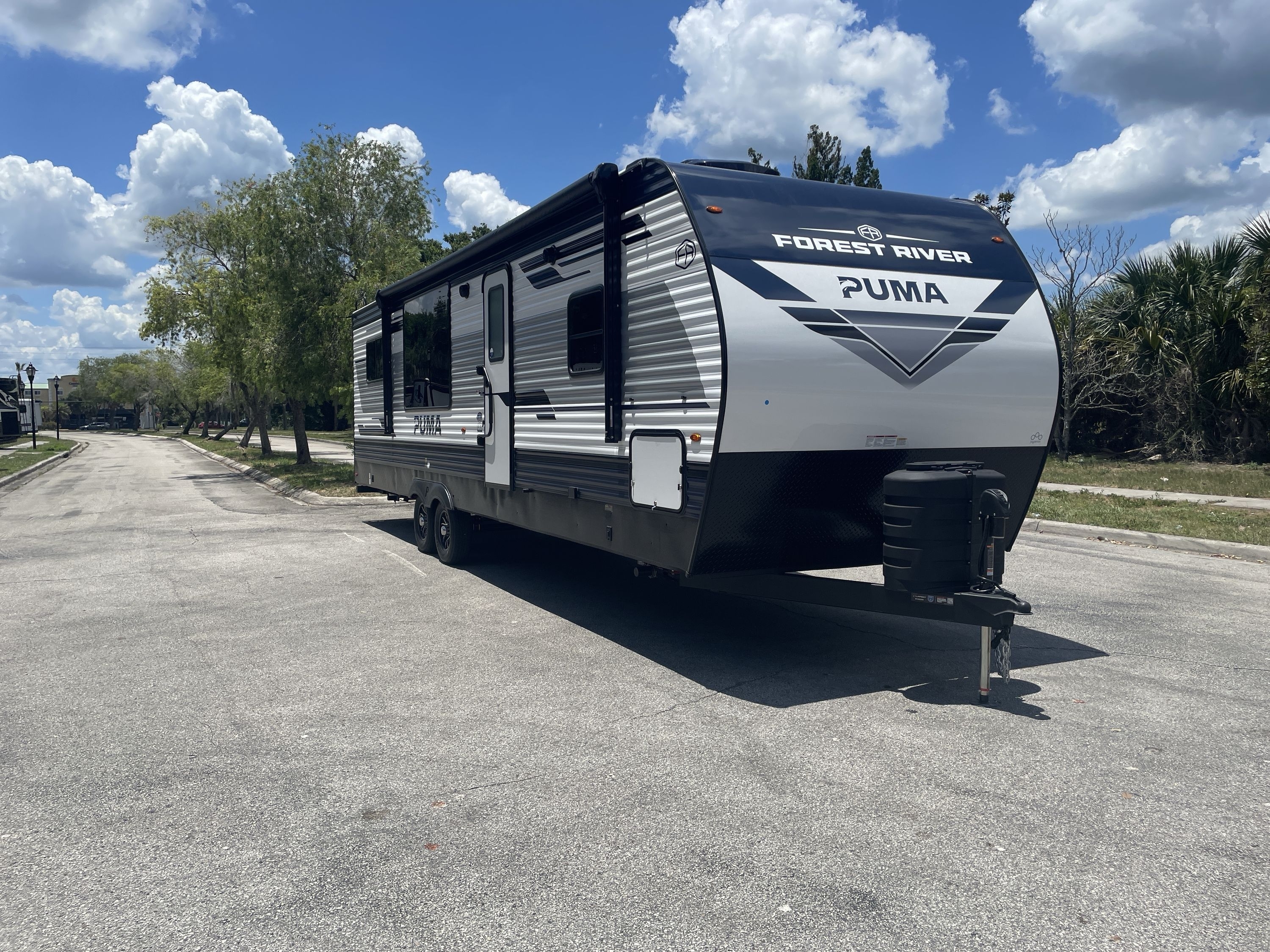 2027 Forest River PUMA 290RL in kissimmee FL