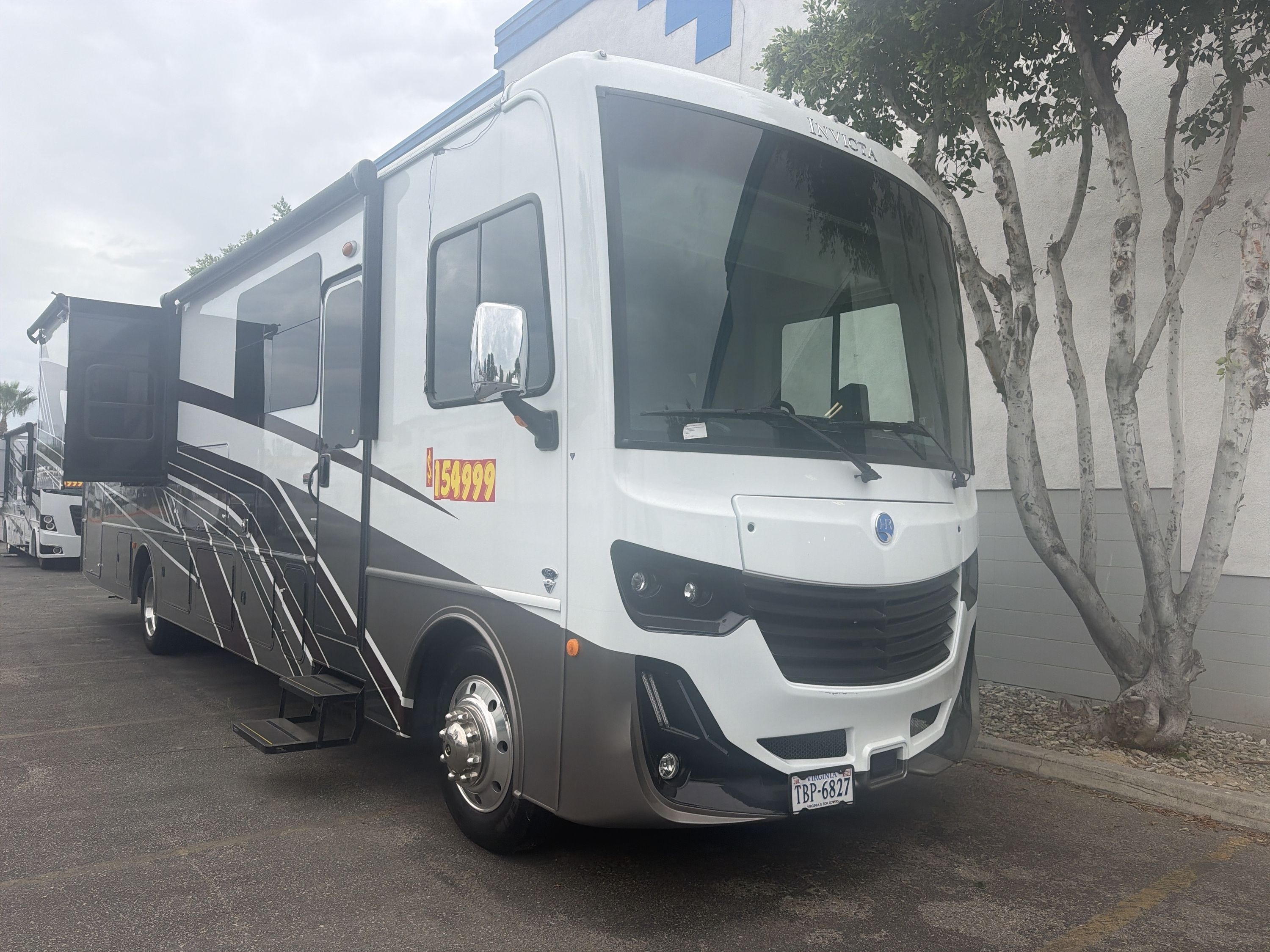 2025 Holiday Rambler INVICTA 36Y in colton CA
