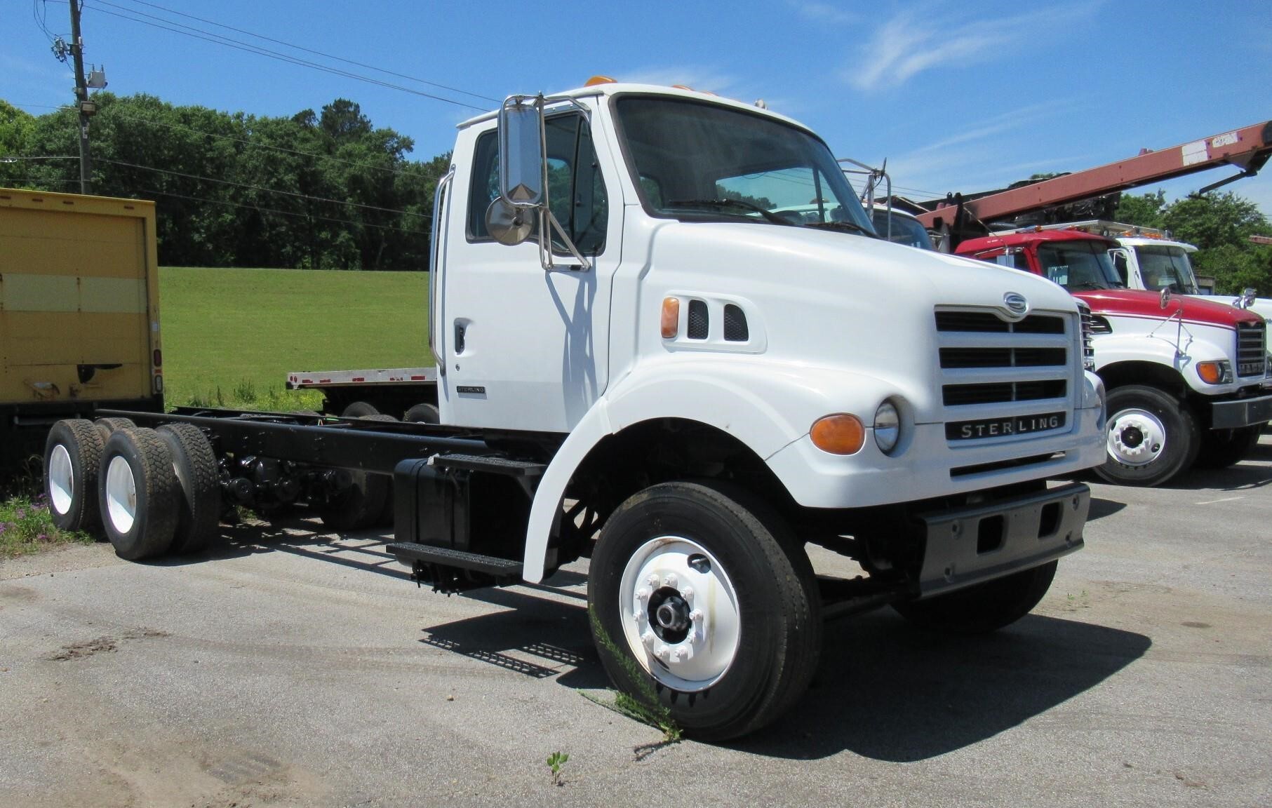2001 STERLING LT7501 in Tuscaloosa, AL