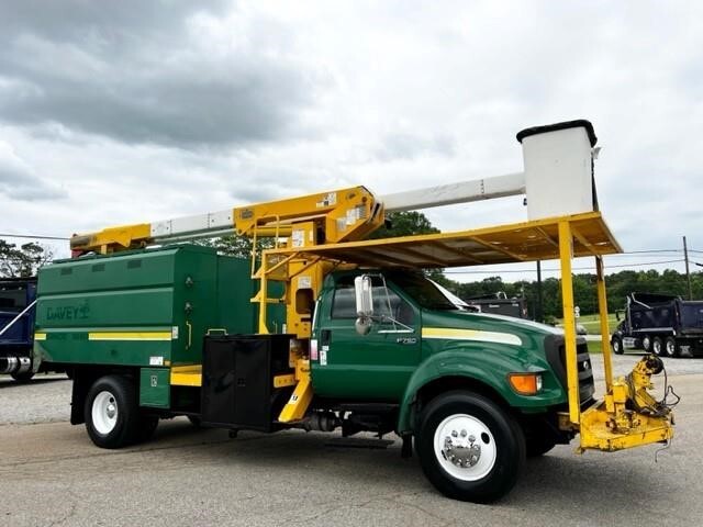 2010 FORD F750 XL in Chatham, VA