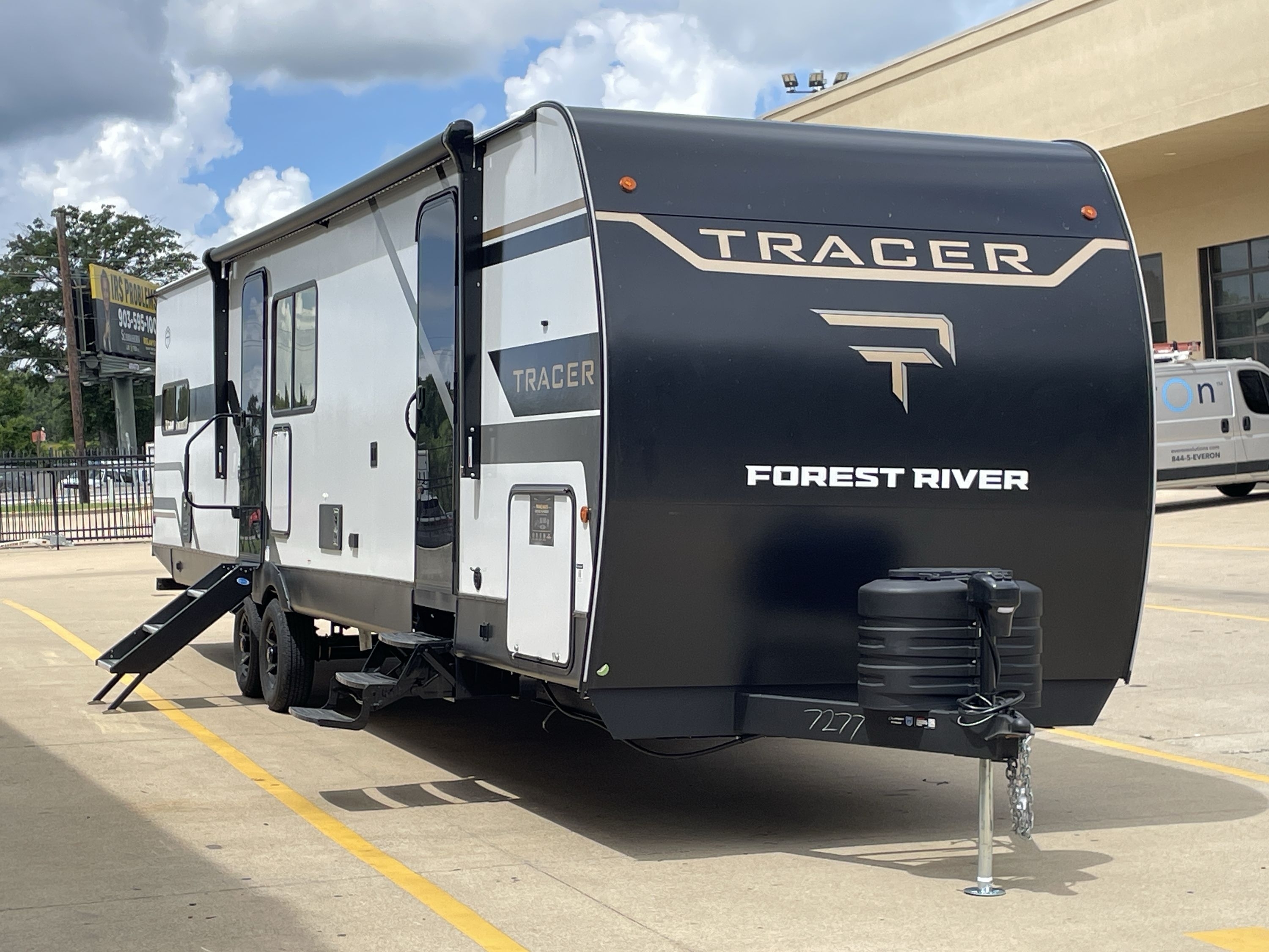 2027 Prime Time TRACER 295DB in tyler TX
