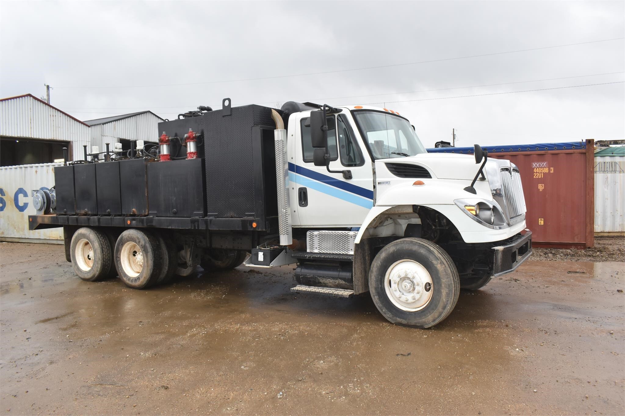 2011 INTERNATIONAL 7000 in Covington, TN