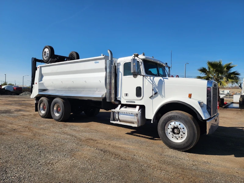1996 FREIGHTLINER FLD120