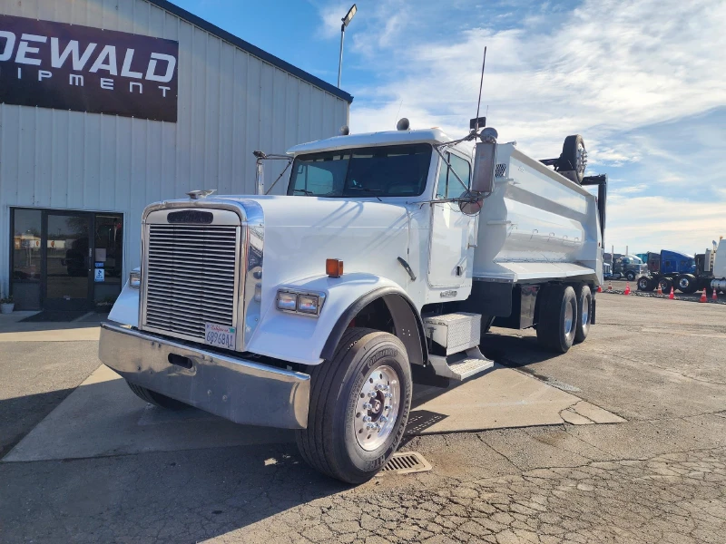 1996 FREIGHTLINER FLD120