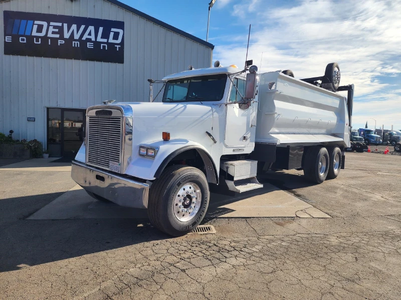 1996 FREIGHTLINER FLD120