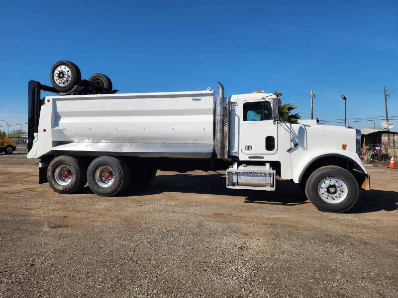 1996 FREIGHTLINER FLD120