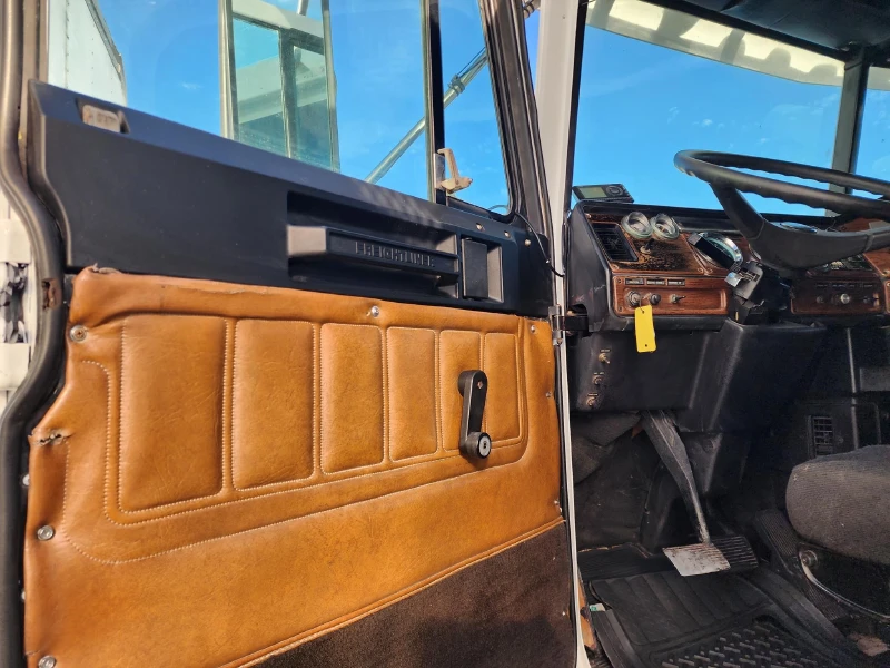 1996 FREIGHTLINER FLD120