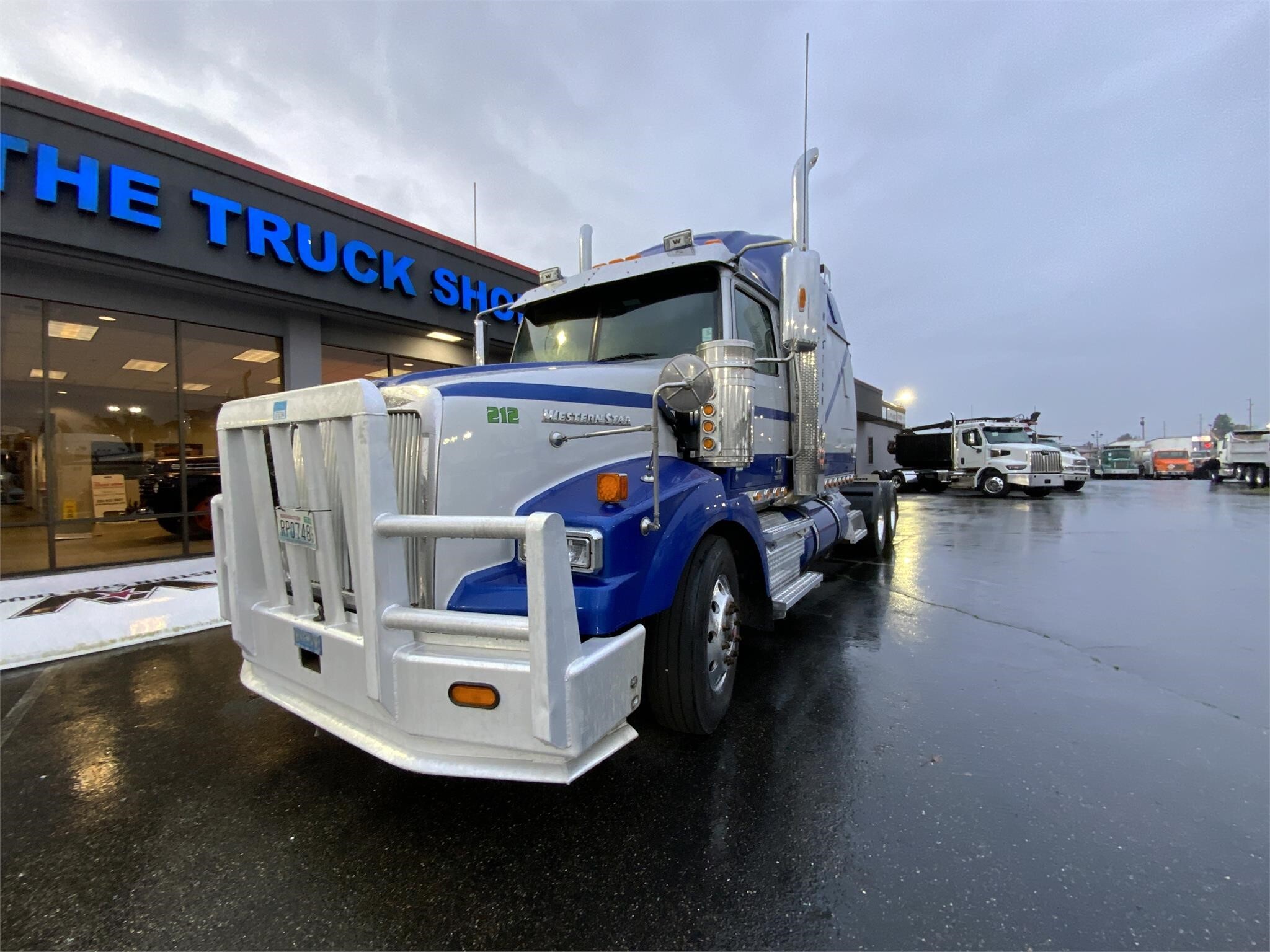 2020 WESTERN STAR CONVENTIONAL in Auburn, WA