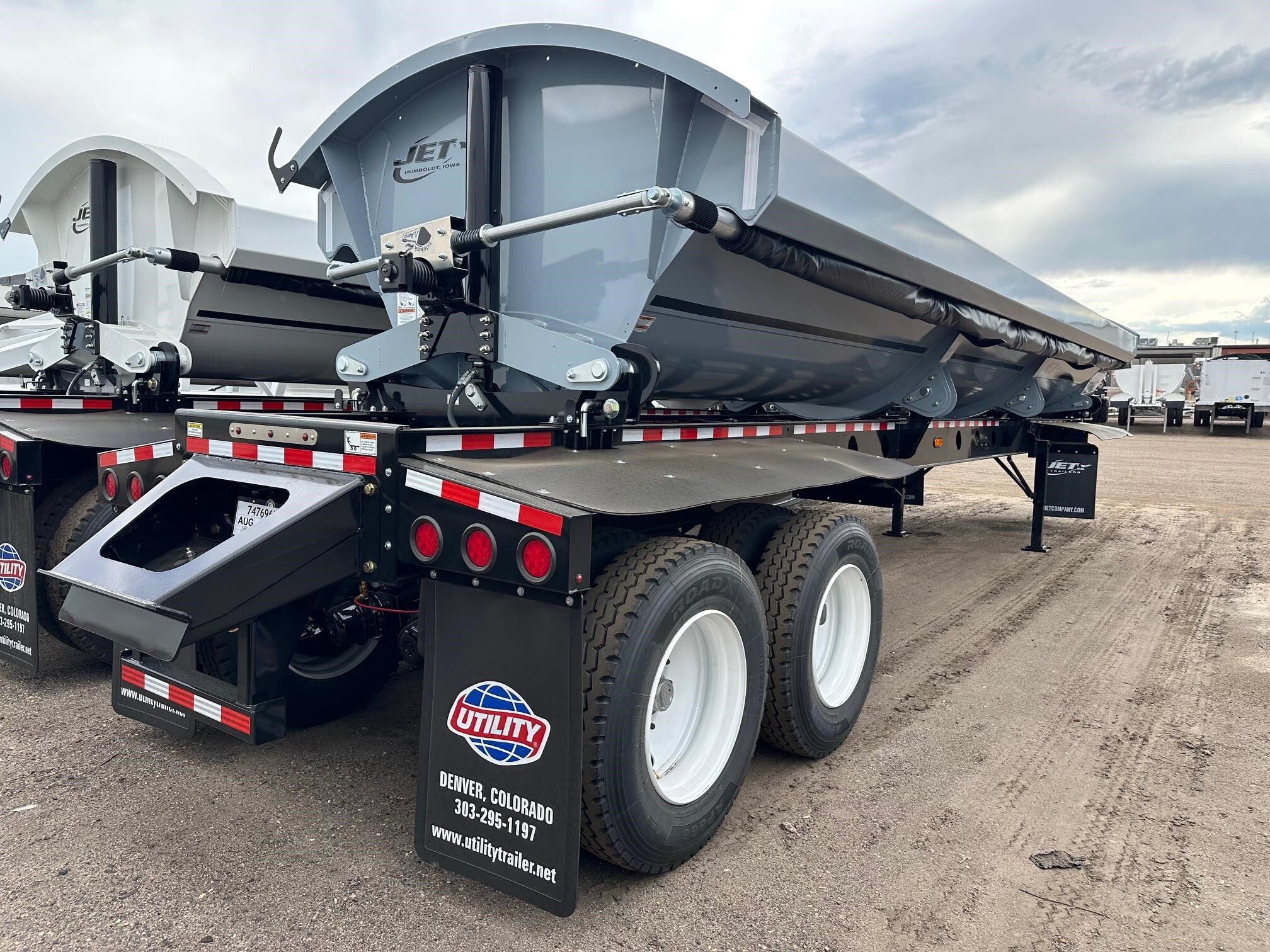 2026 JET 40' AIR RIDE SIDE DUMP, ELECTRIC TARP, 2-WAY VALVE in Henderson, CO