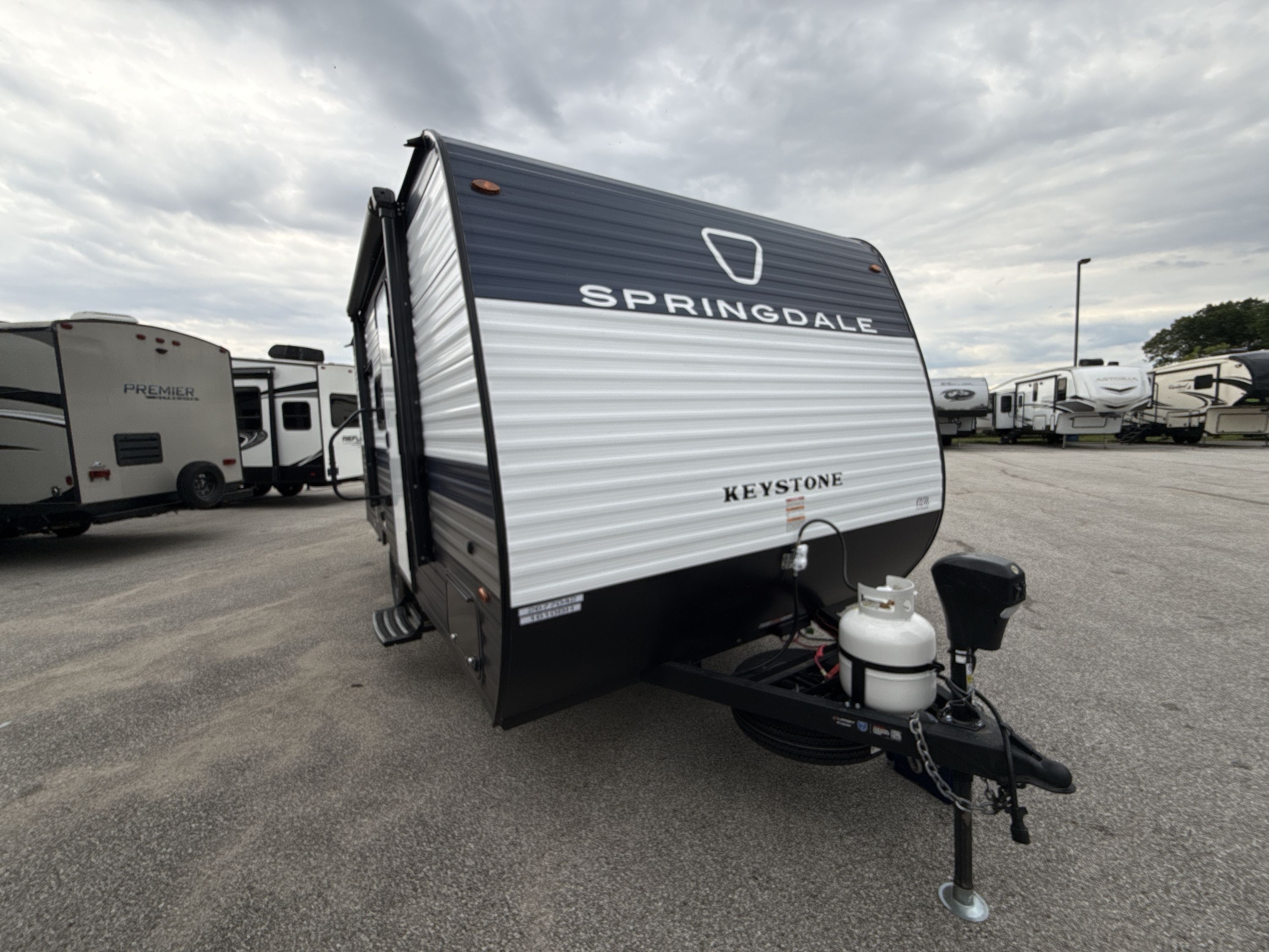 2027 Keystone SPRINGDALE MINI 1610BH in rossford OH