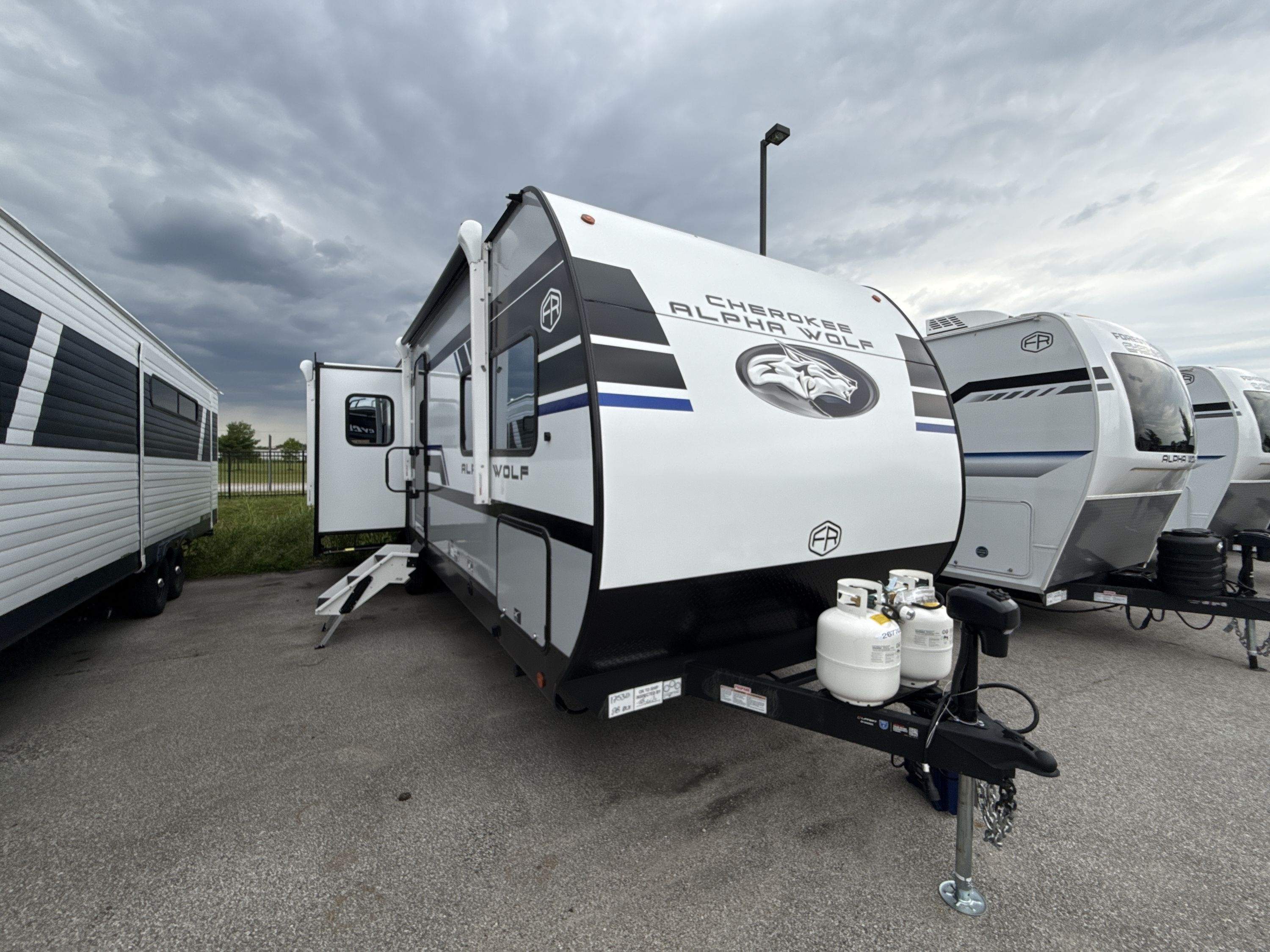 2027 Forest River ALPHA WOLF 28RLX in rossford OH
