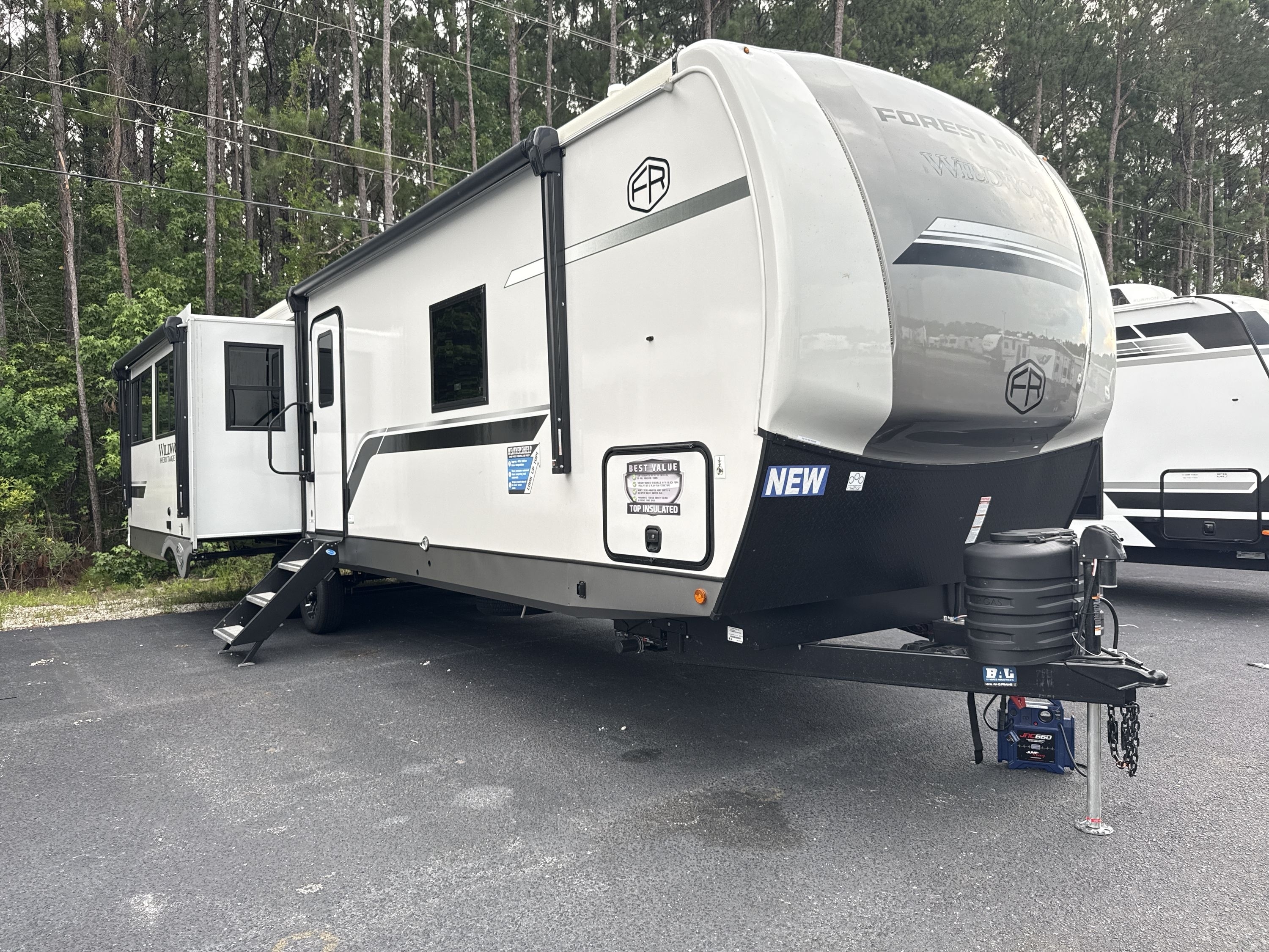 2027 Forest River WILDWOOD HERITAGE GLEN 308RL in ridgeland SC