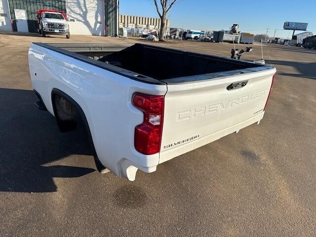 2024 CHEVROLET 8 FT in Lake Crystal, MN