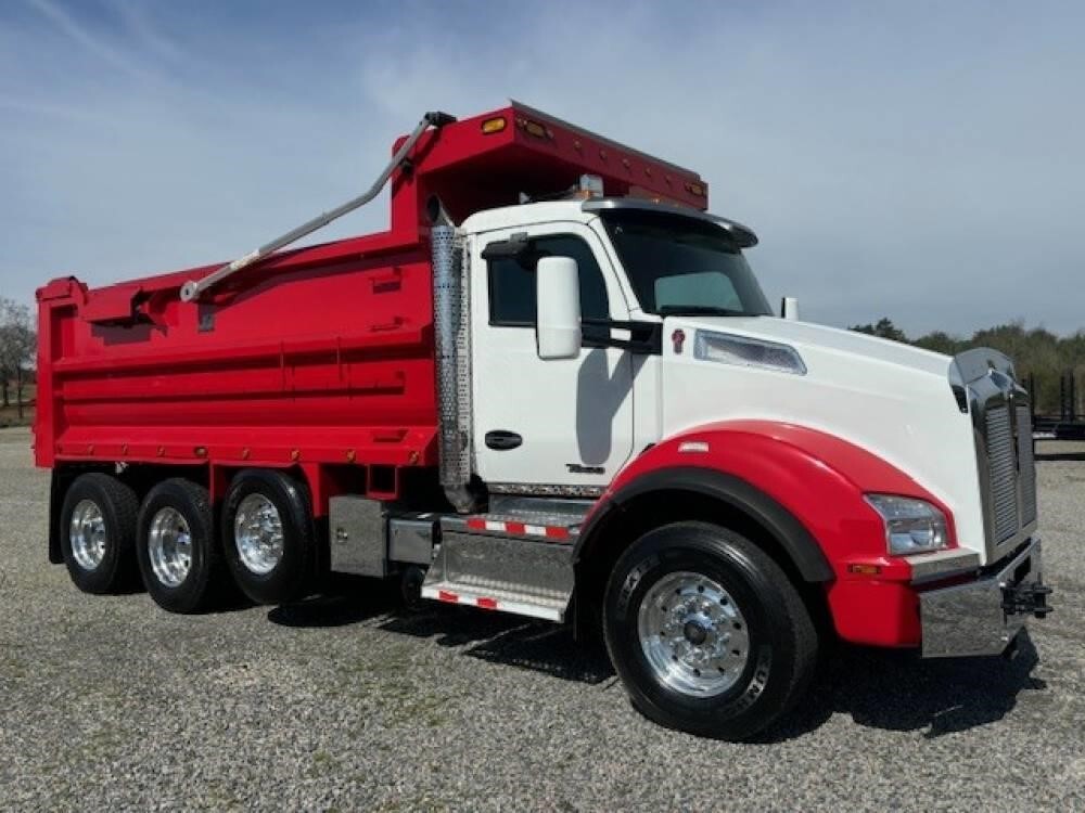 2018 KENWORTH T880 in Chatham, VA