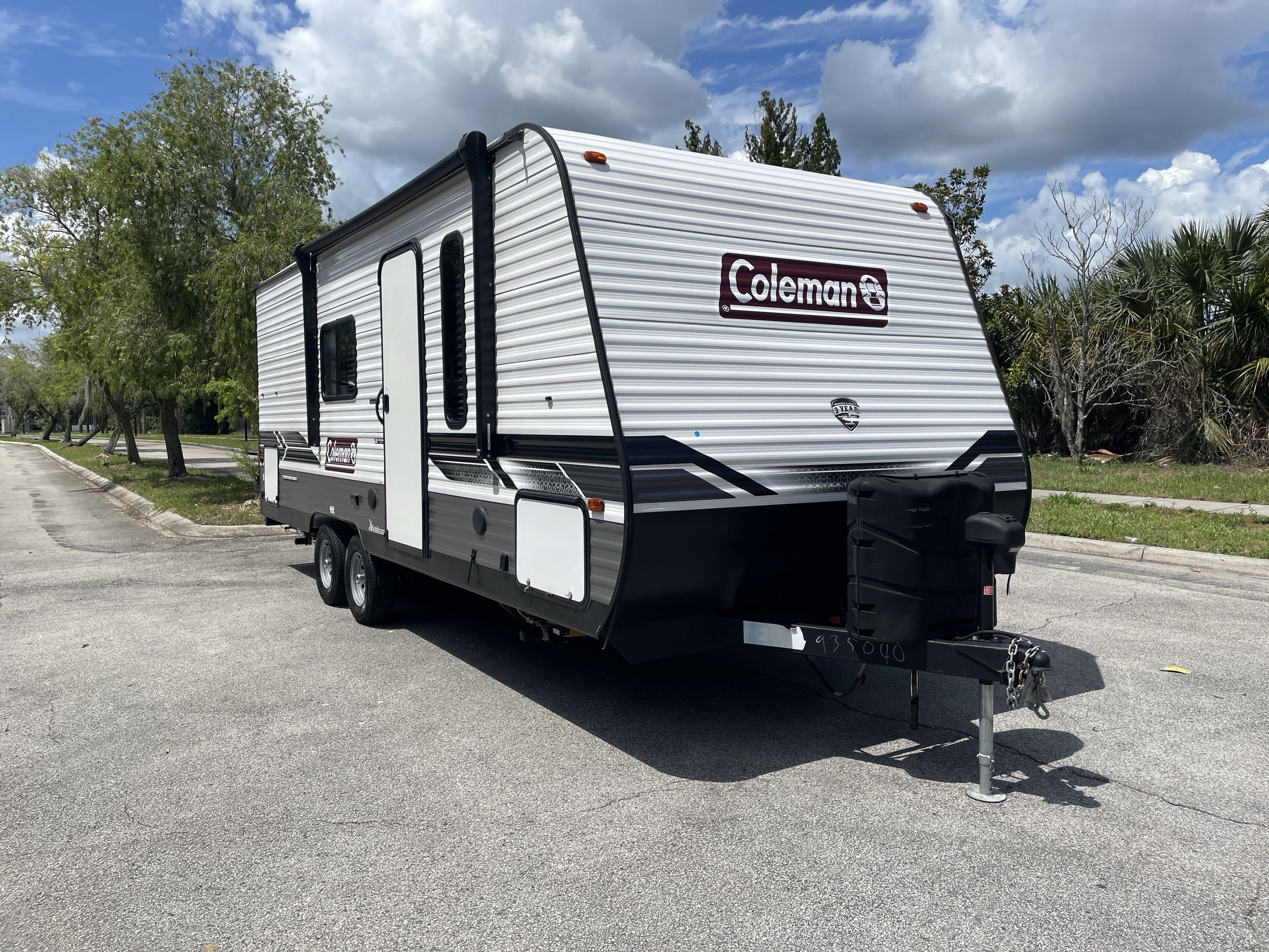2023 Coleman COLEMAN LANTERN LT 214BH RV