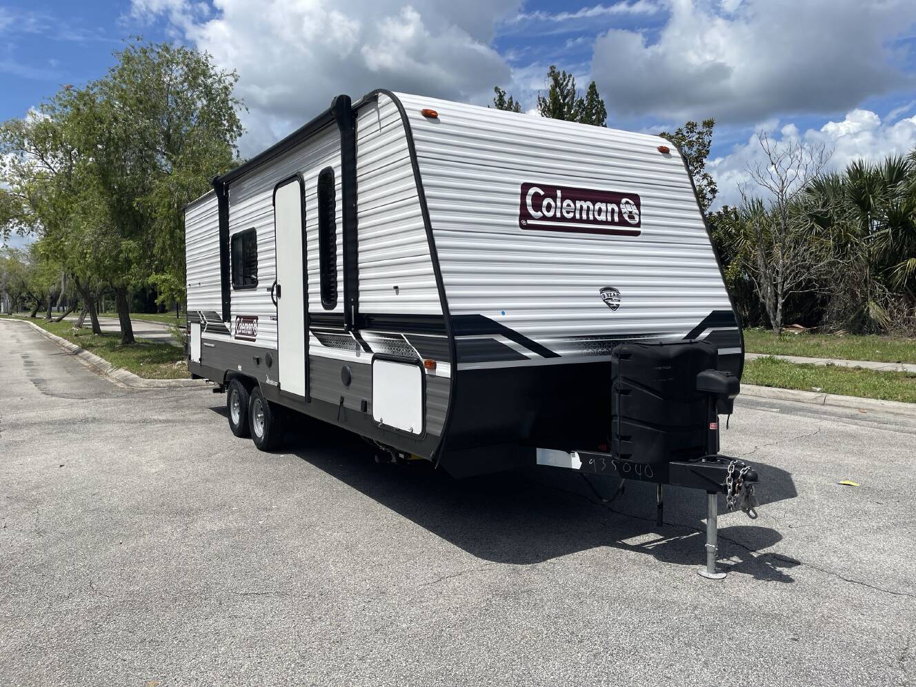 A photo of this 2023 Coleman COLEMAN LANTERN LT 214BH