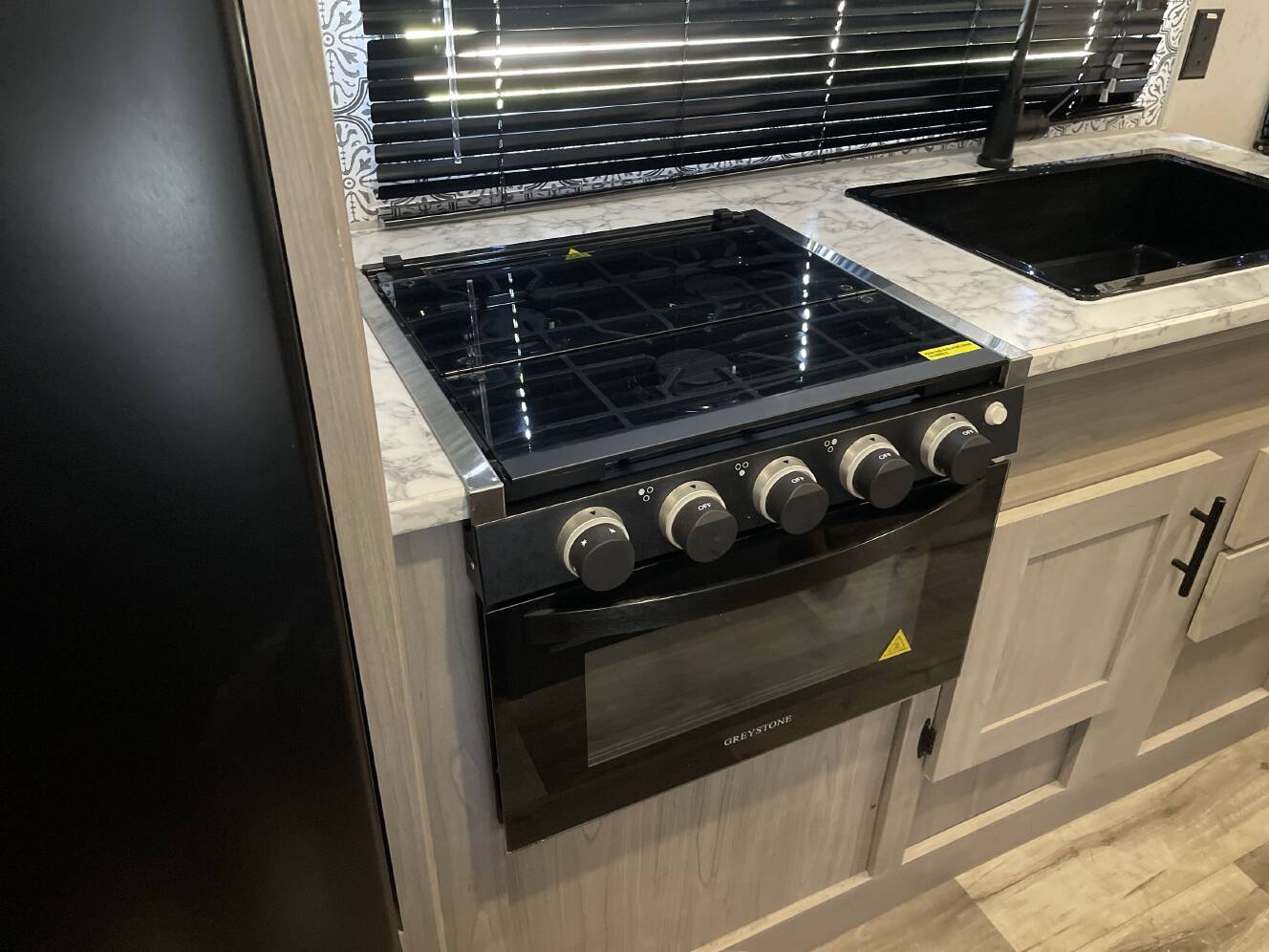 A photo of this 2023 Coleman COLEMAN LANTERN LT 214BH