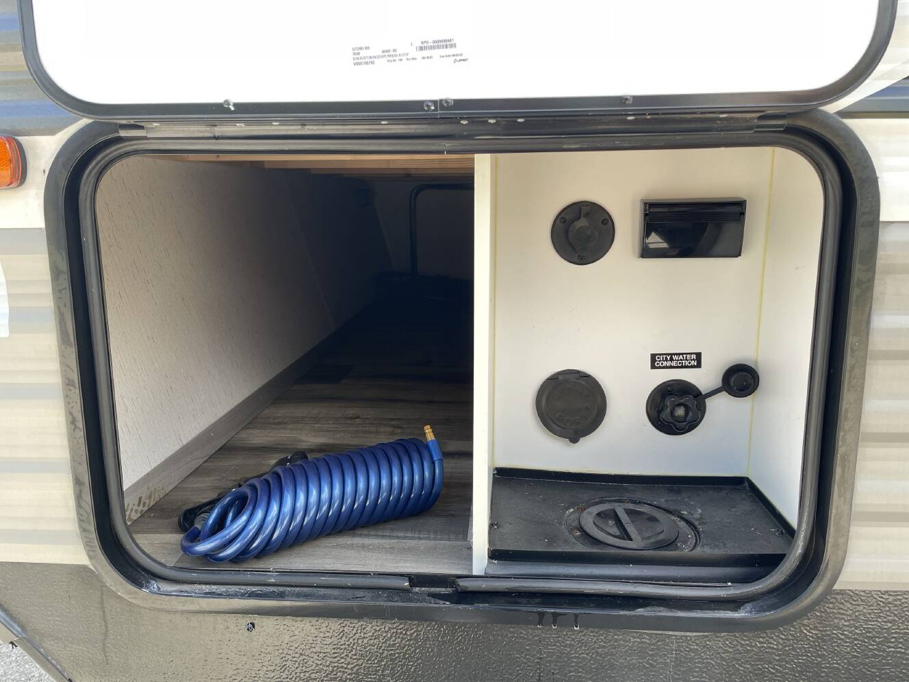 A photo of this 2023 Coleman COLEMAN LANTERN LT 214BH