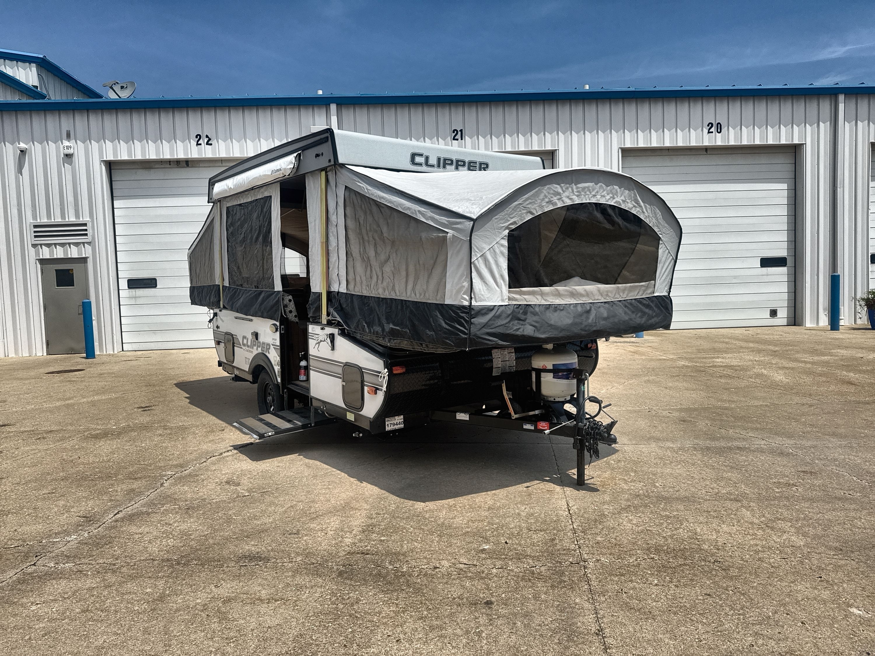 2019 Coachmen CLIPPER SPORT 108ST in wauconda IL