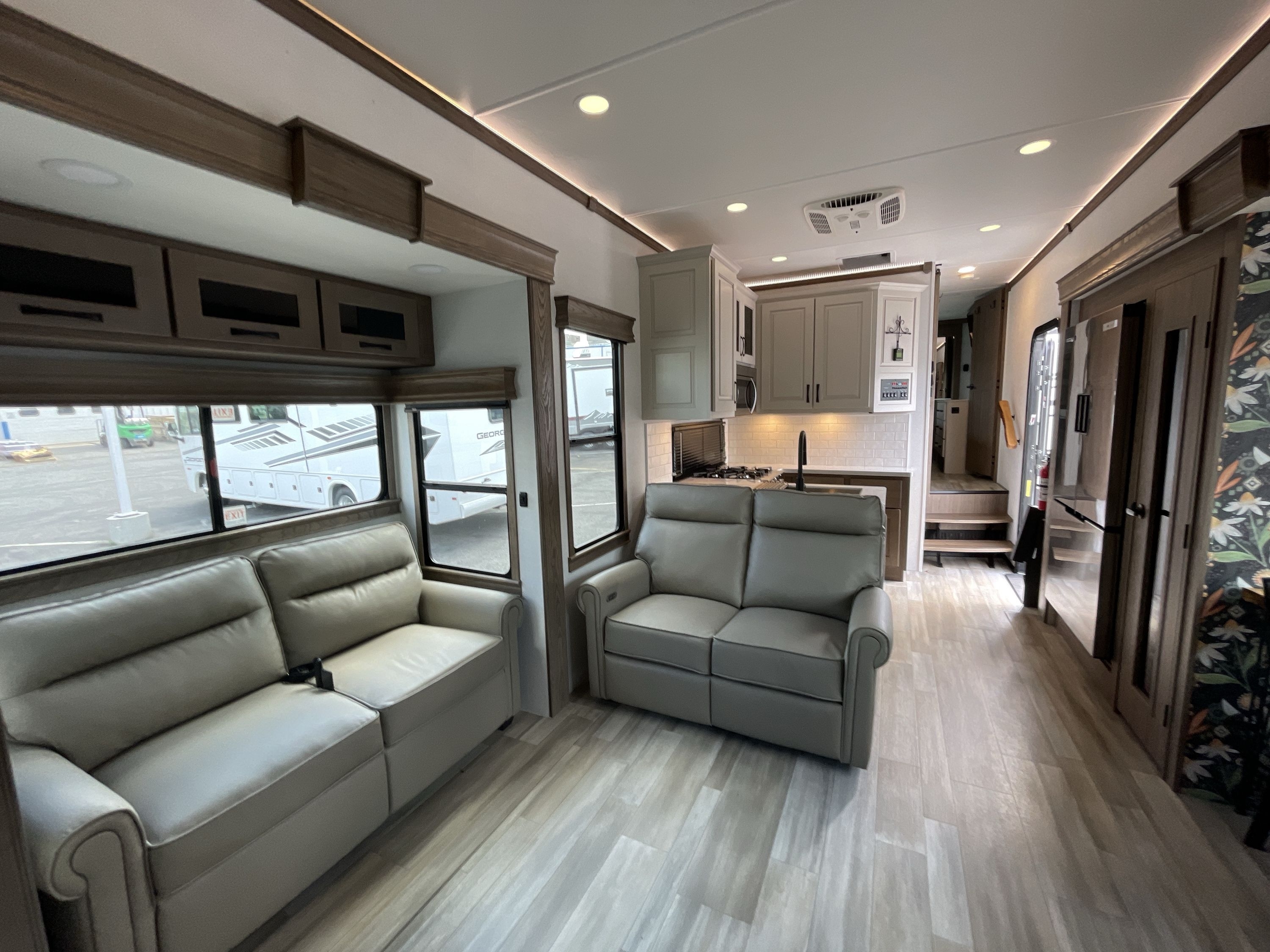 2024 Alliance PARADIGM 395DS in hamburg PA