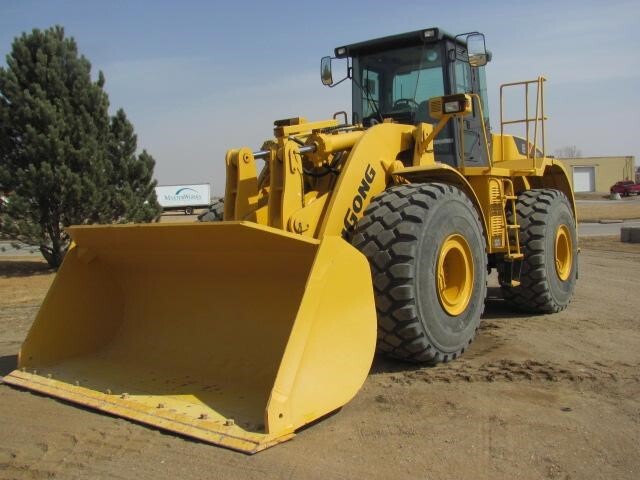 2012 LIUGONG 888 III in Vermillion, ME