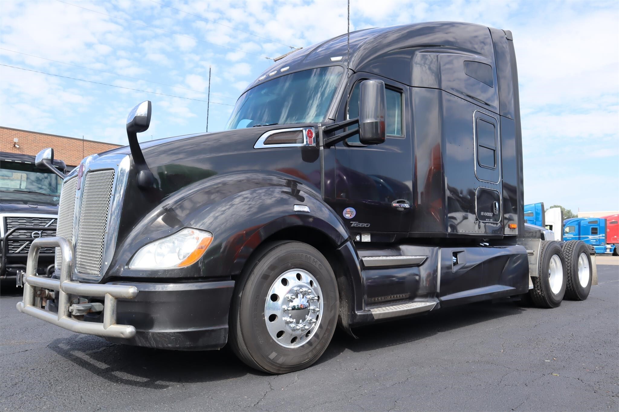 2021 KENWORTH T680 in Sioux Falls, SD